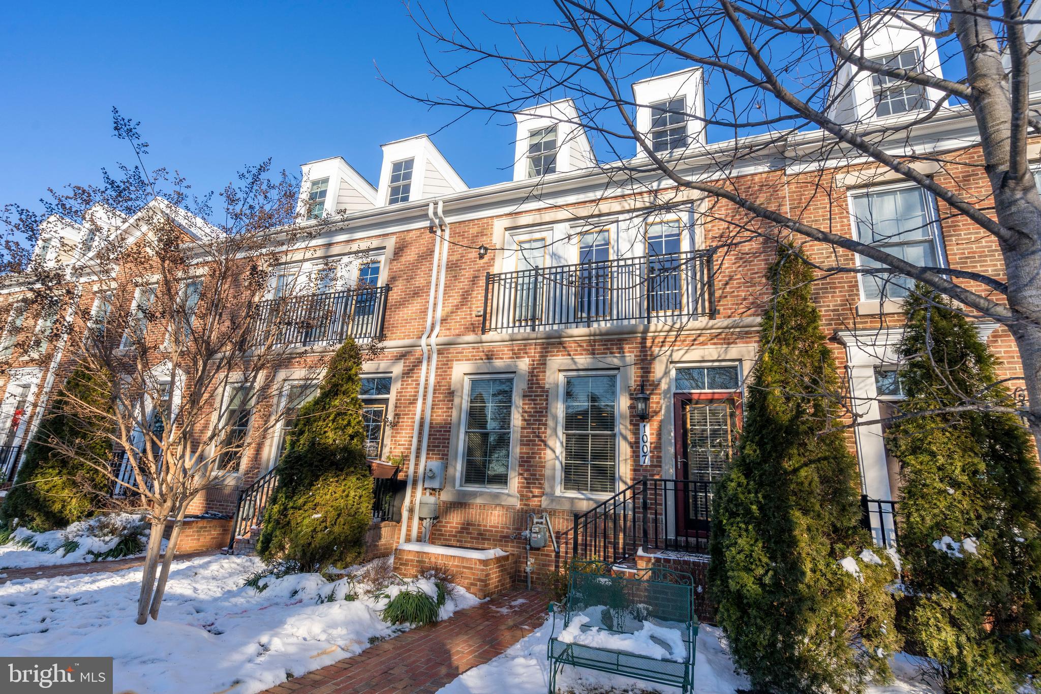 WESTOVER - Residential