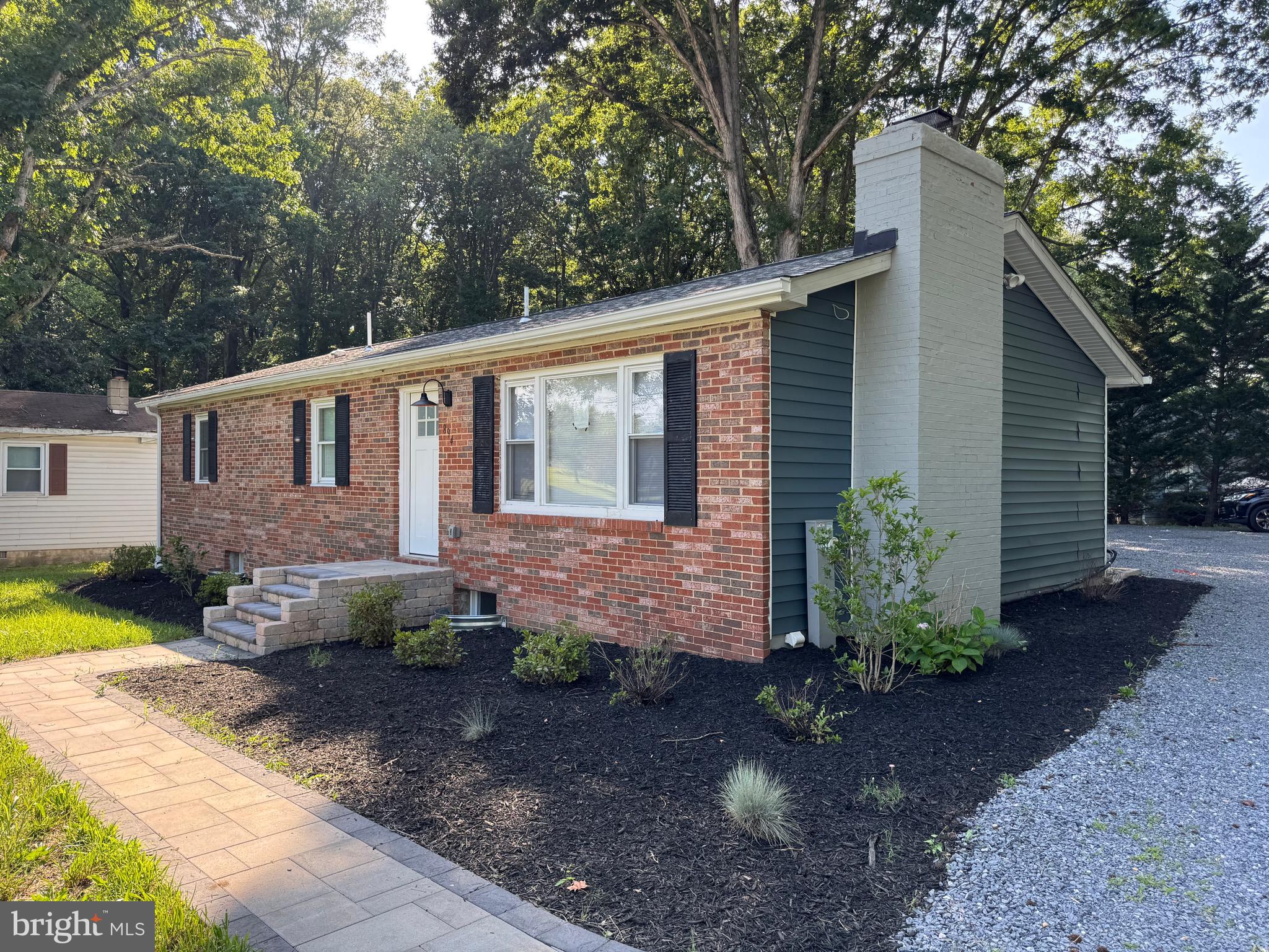 894 MARLBORO ROAD