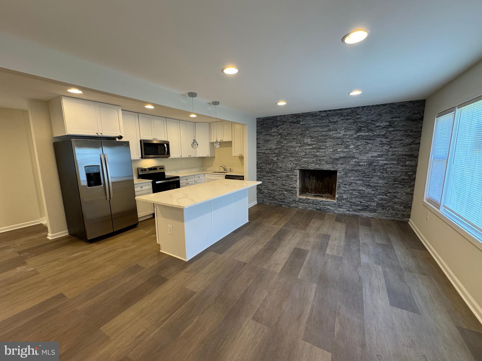 894 MARLBORO ROAD