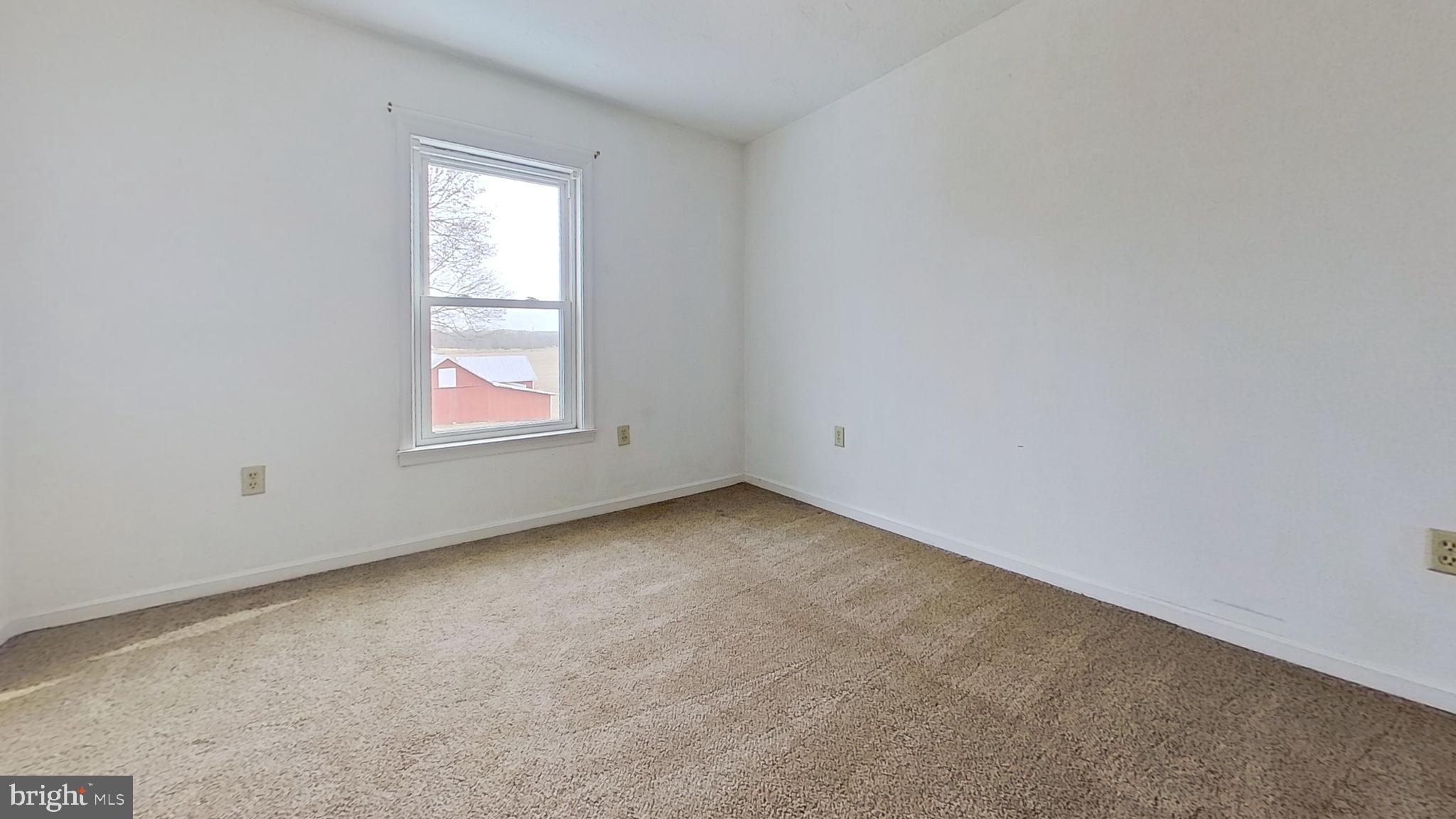 EAST BERLIN - Residential Lease