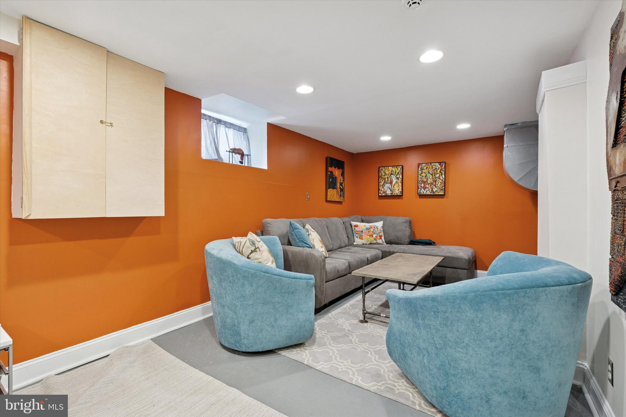 GERMANTOWN (WEST) - Residential