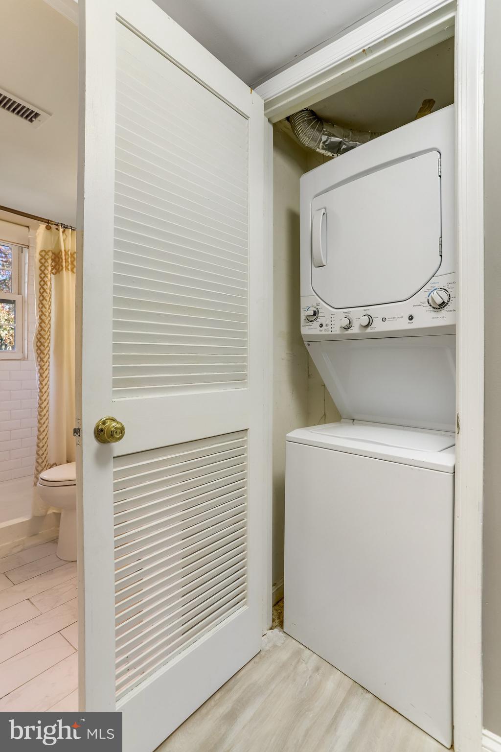 OLD TOWN NORTH - Residential