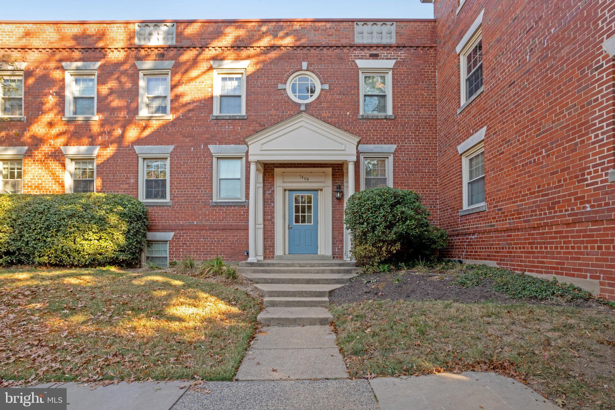 OLD TOWN NORTH - Residential