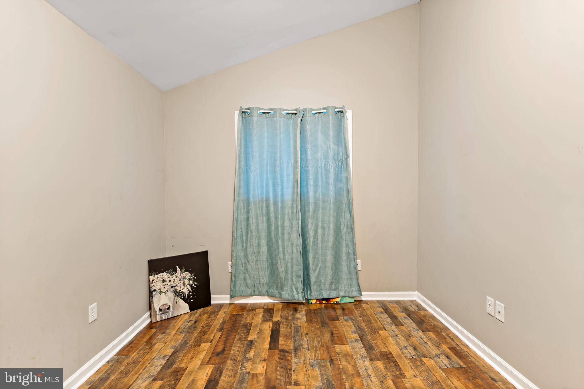 GLENWOOD FOREST - Residential