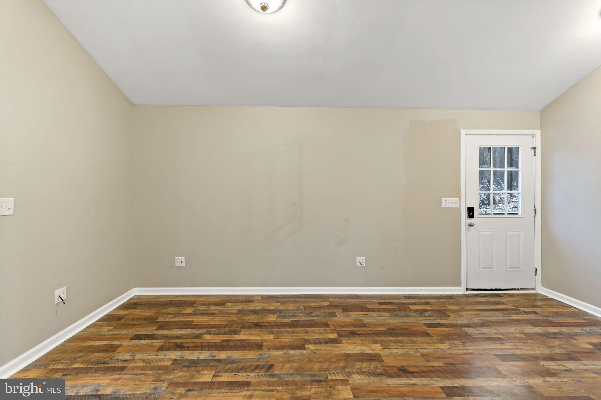 GLENWOOD FOREST - Residential