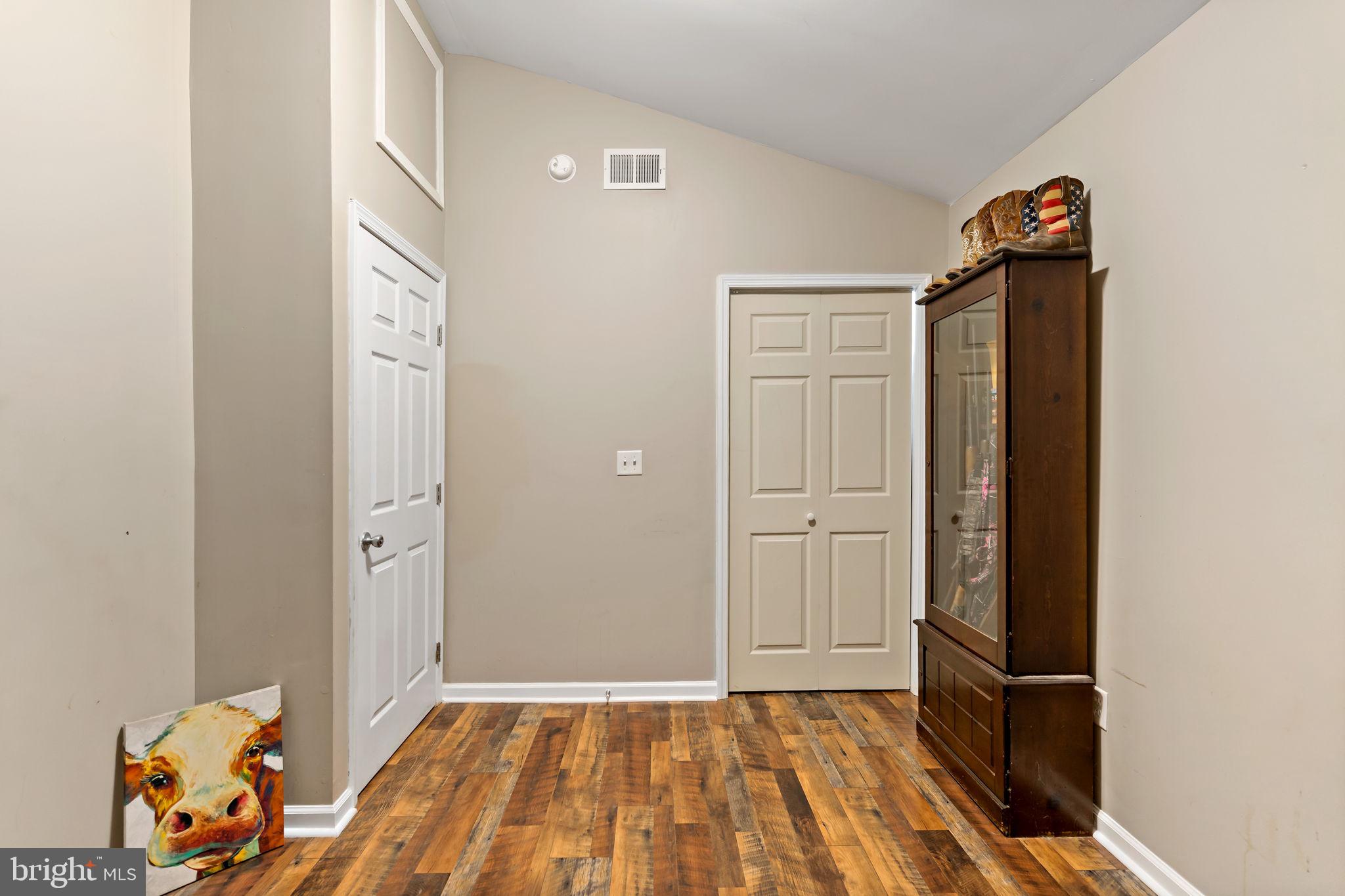 GLENWOOD FOREST - Residential