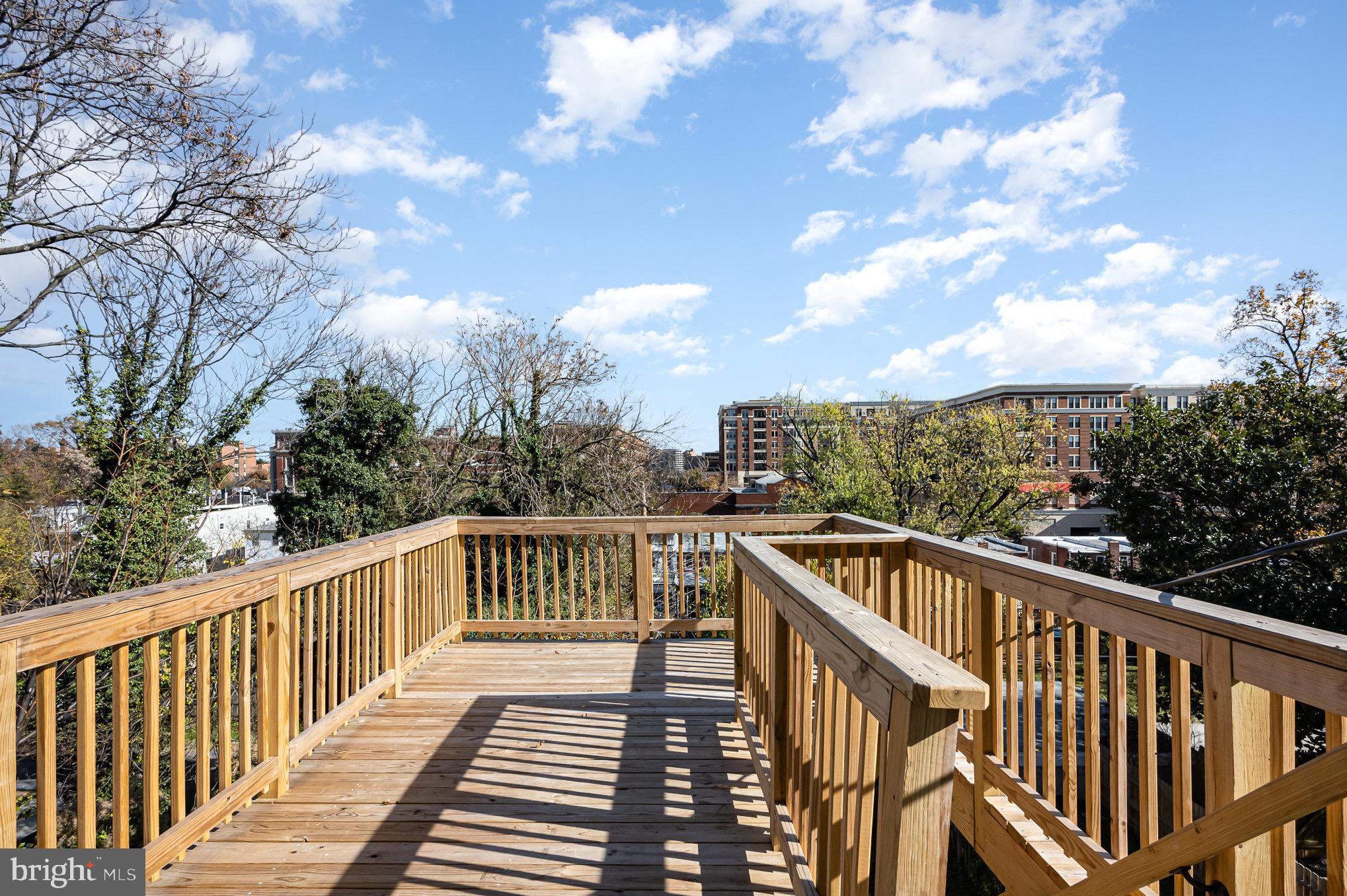 HAMPDEN HISTORIC DISTRICT - Residential Lease