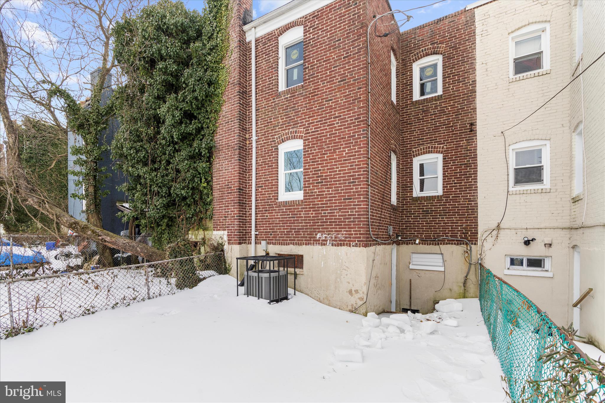 BROOKLYN - Residential