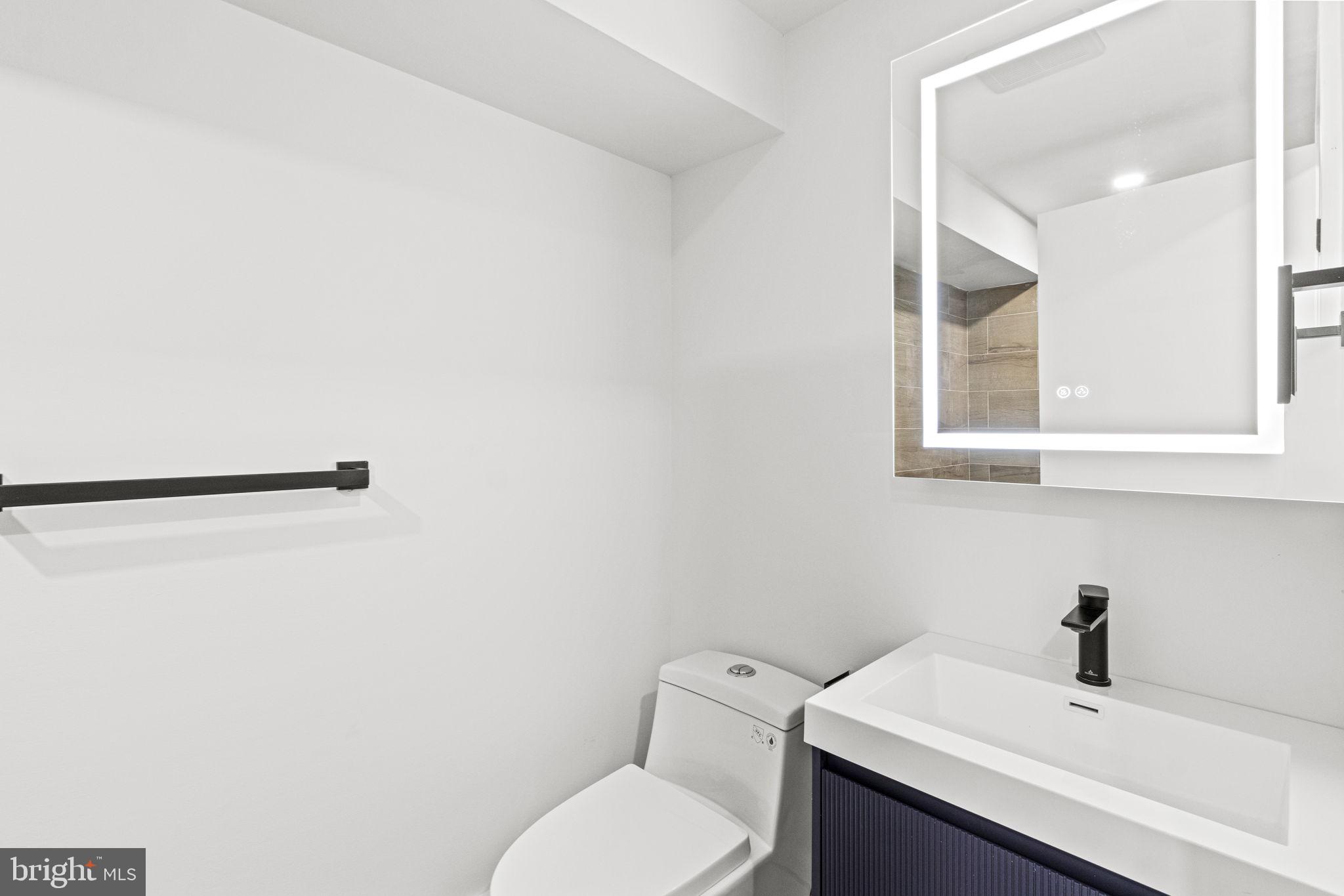 POINT BREEZE - Residential Lease