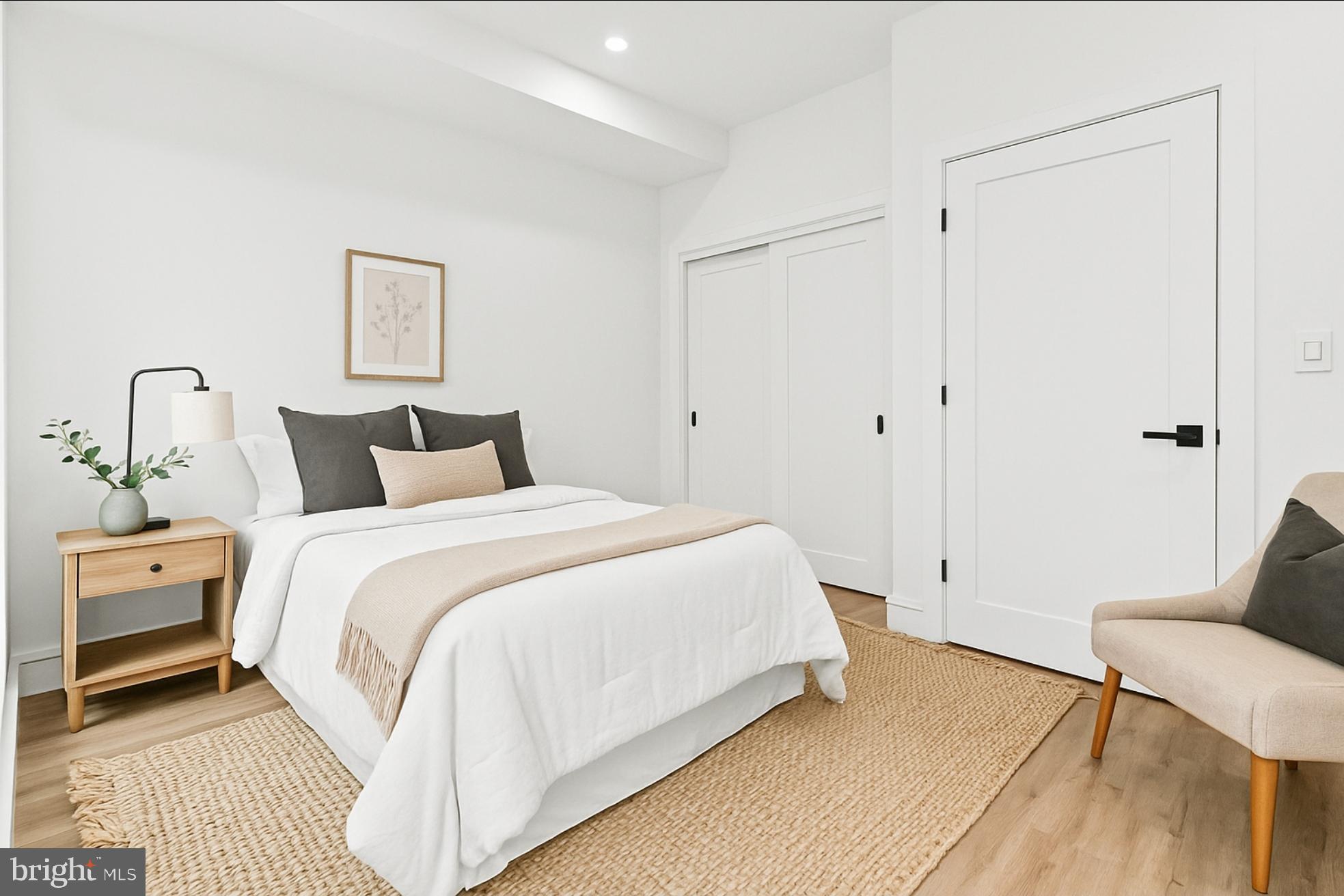 POINT BREEZE - Residential Lease