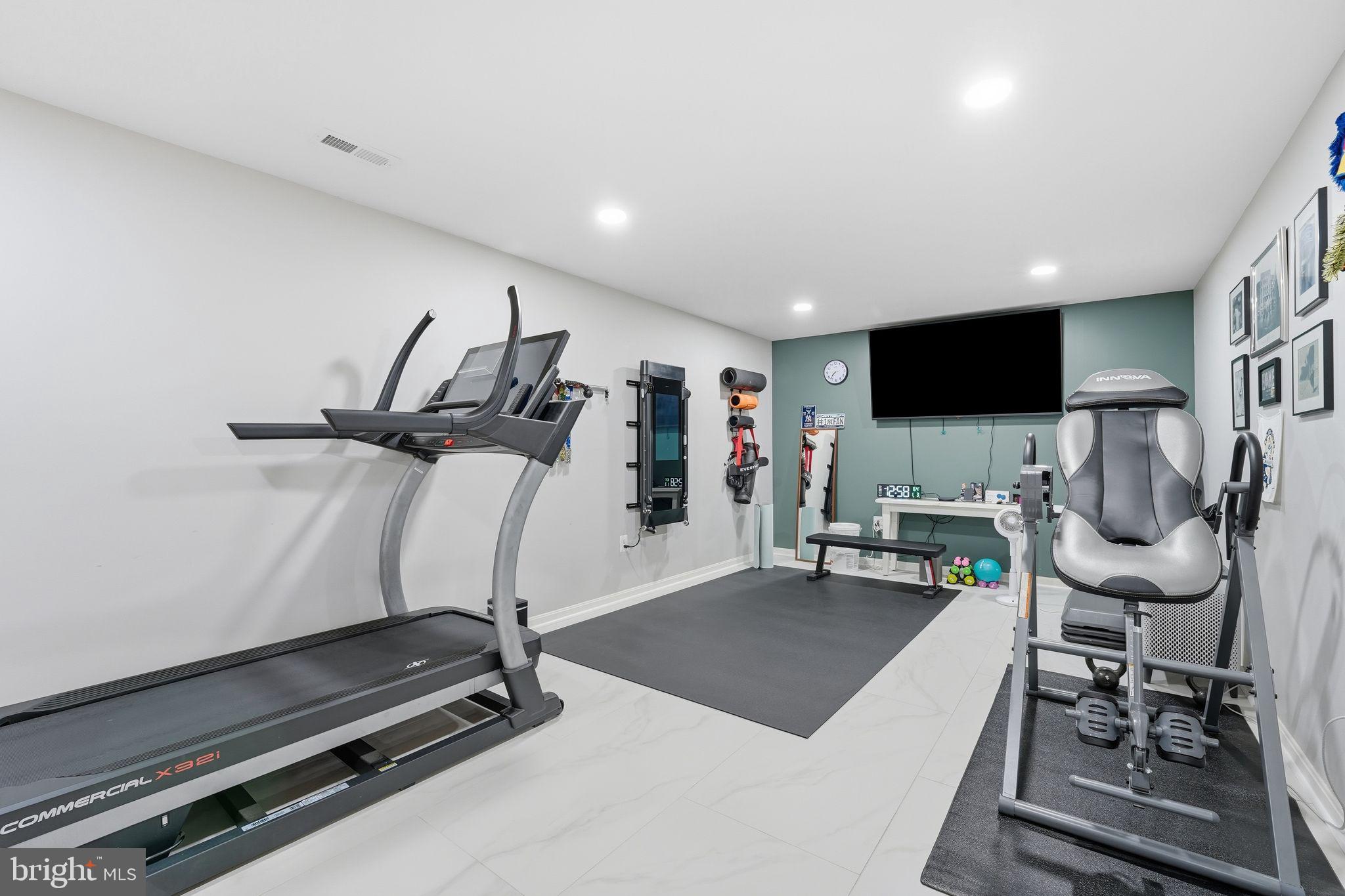 ASHLAND - Residential