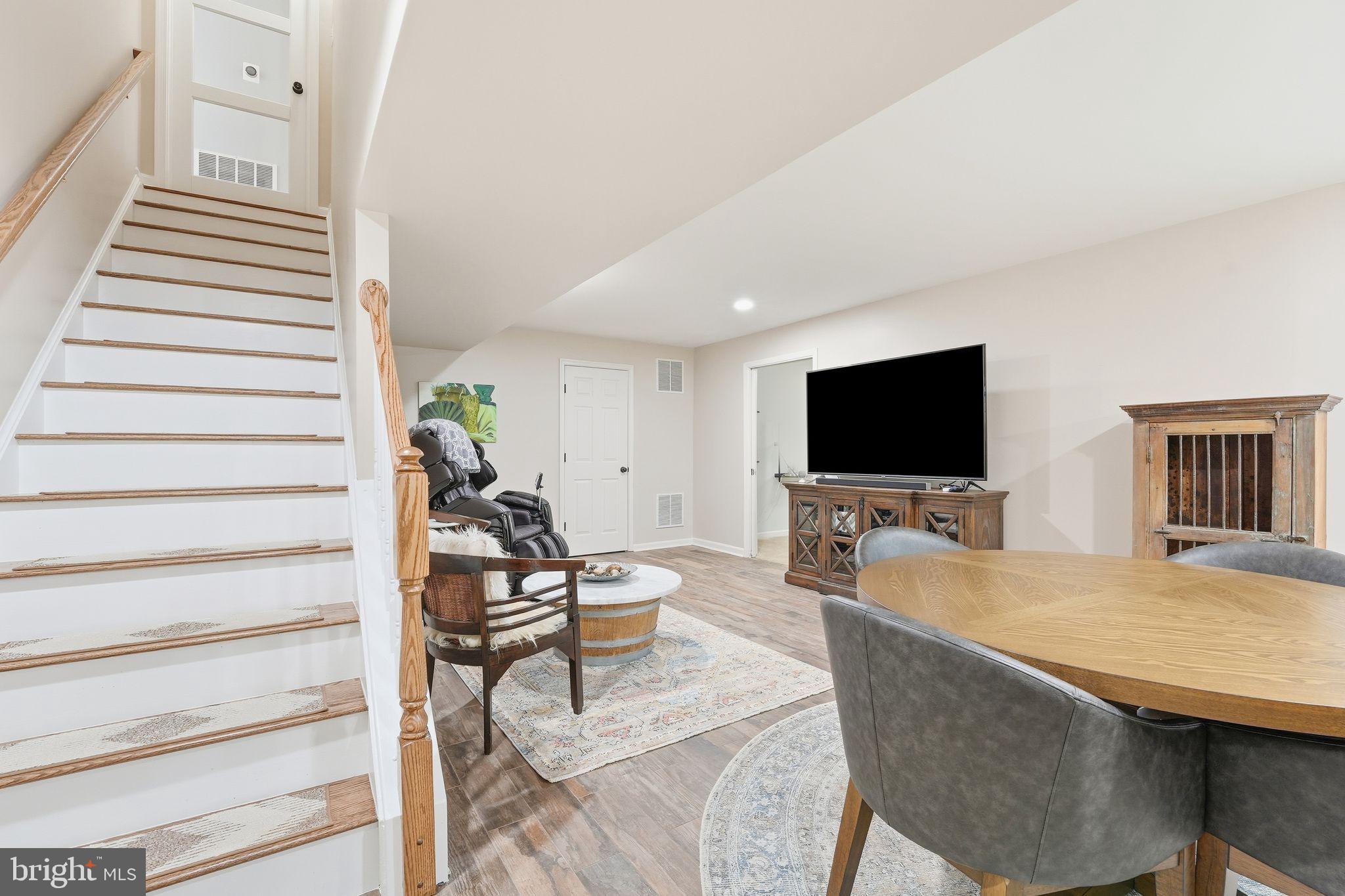 ASHLAND - Residential