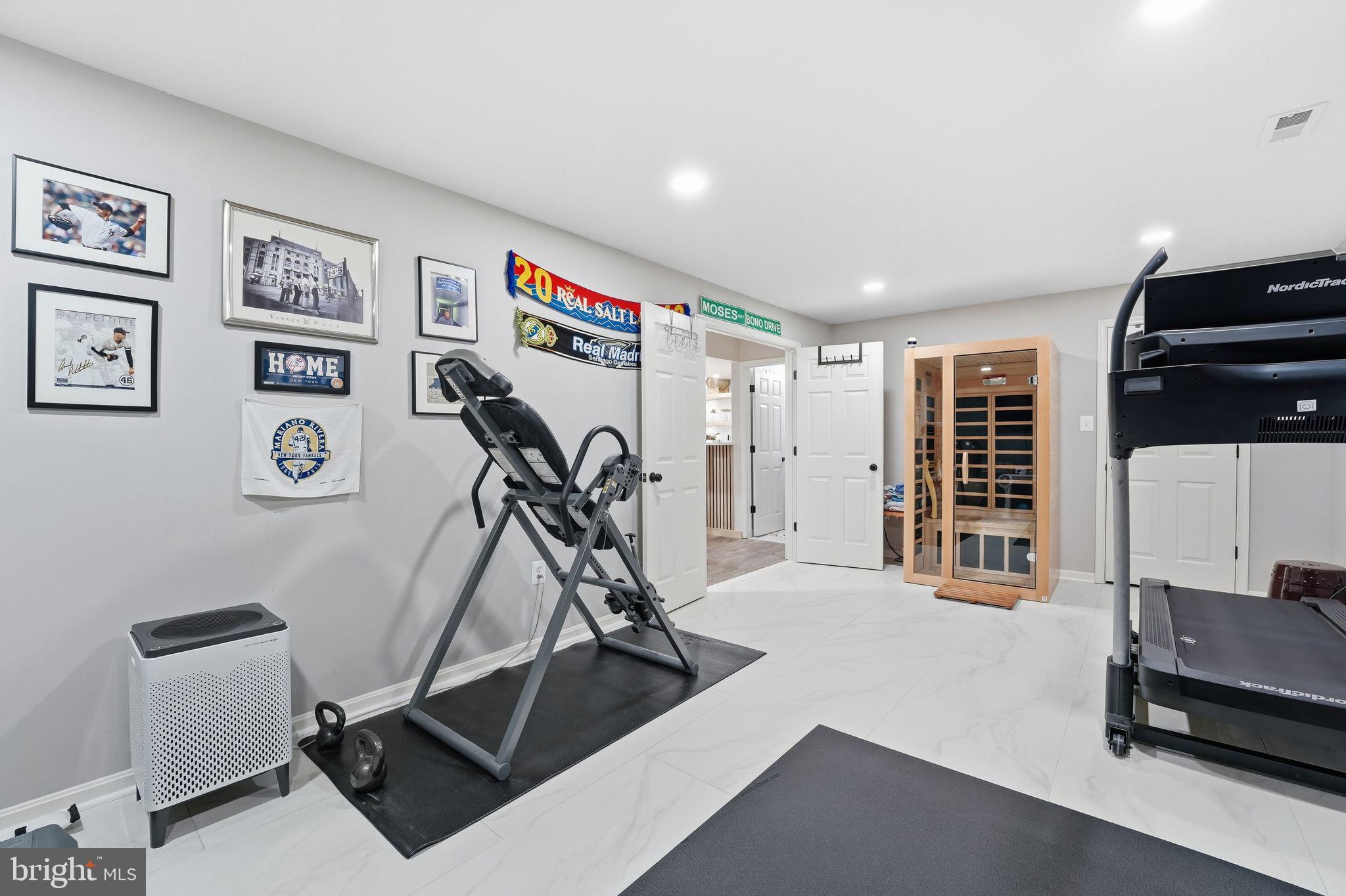 ASHLAND - Residential