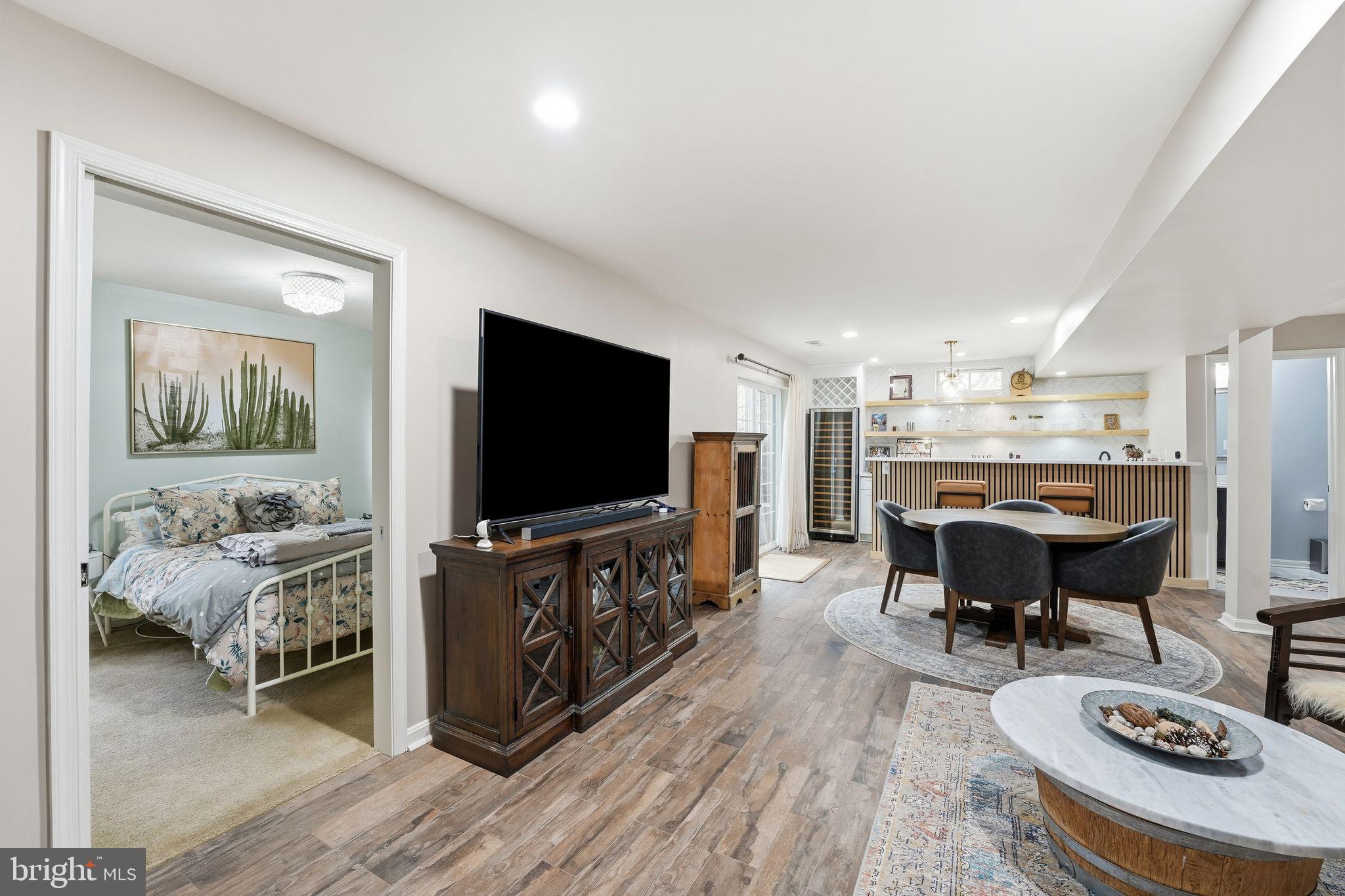 ASHLAND - Residential