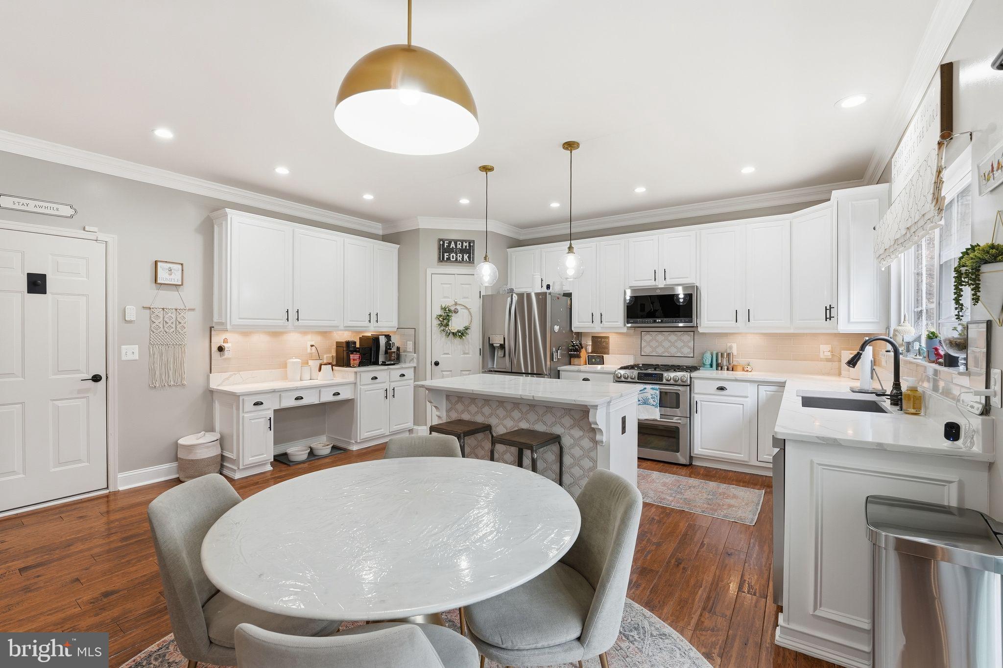 ASHLAND - Residential