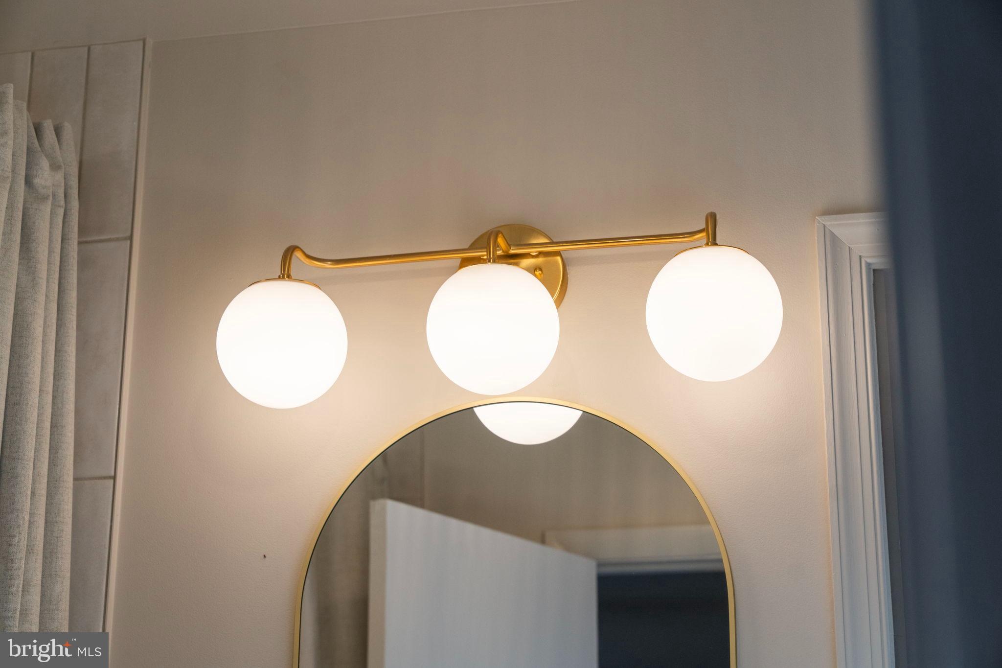 WOODSIDE - Residential