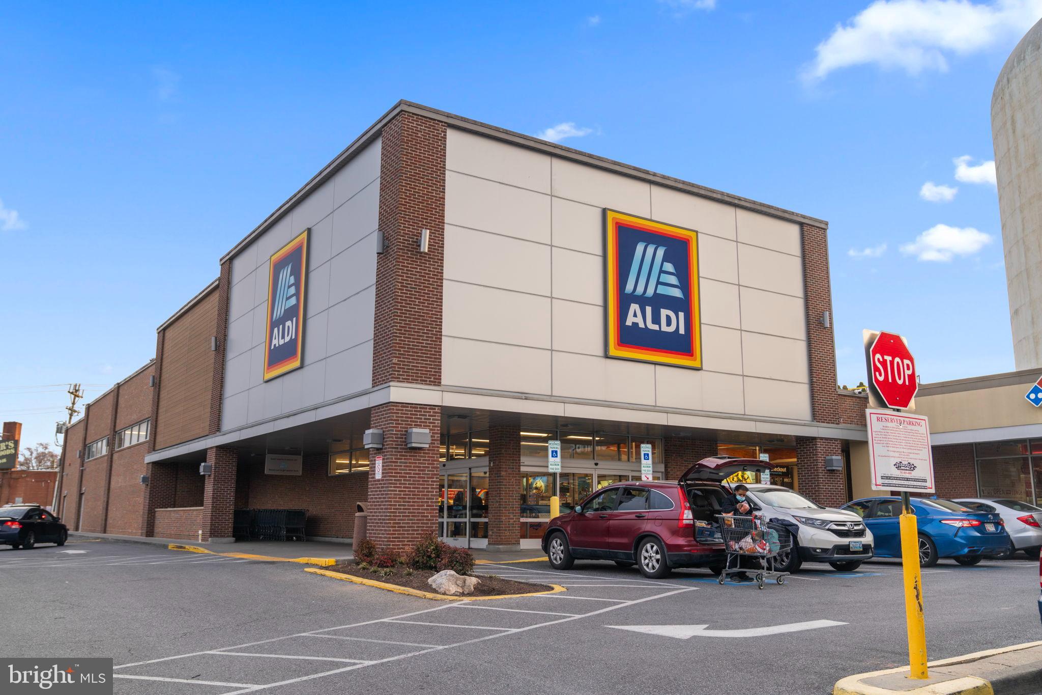 WOODSIDE - Residential