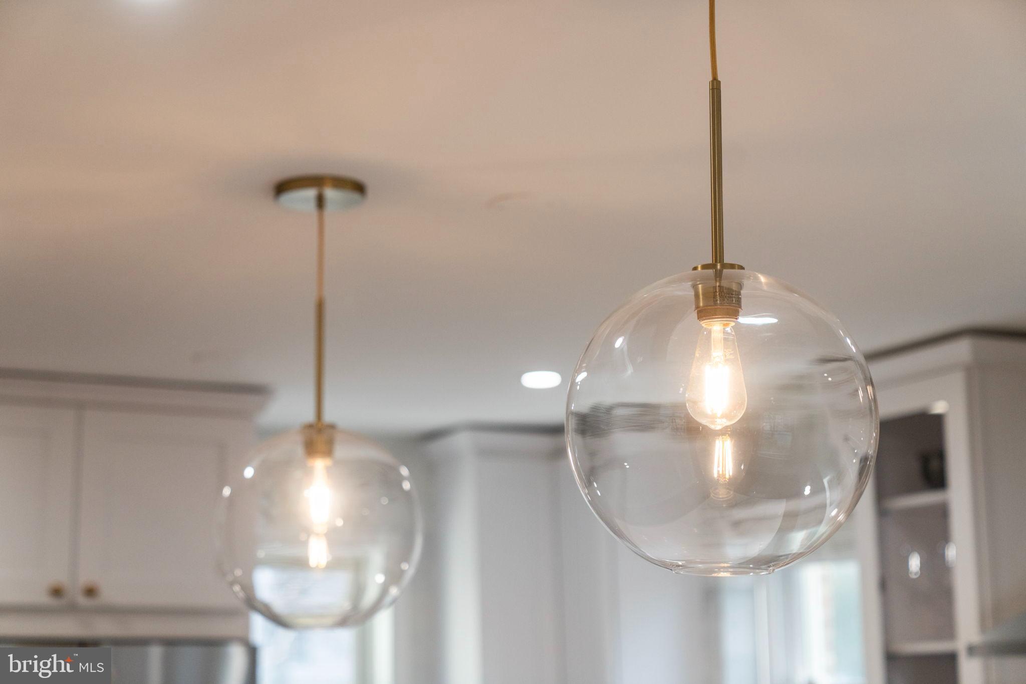 WOODSIDE - Residential