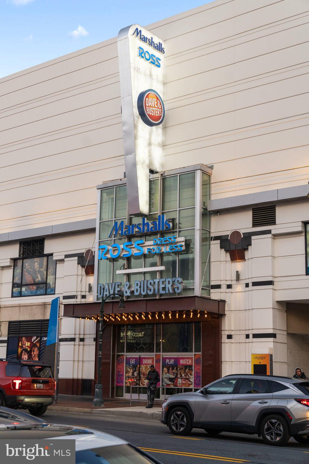 WOODSIDE - Residential