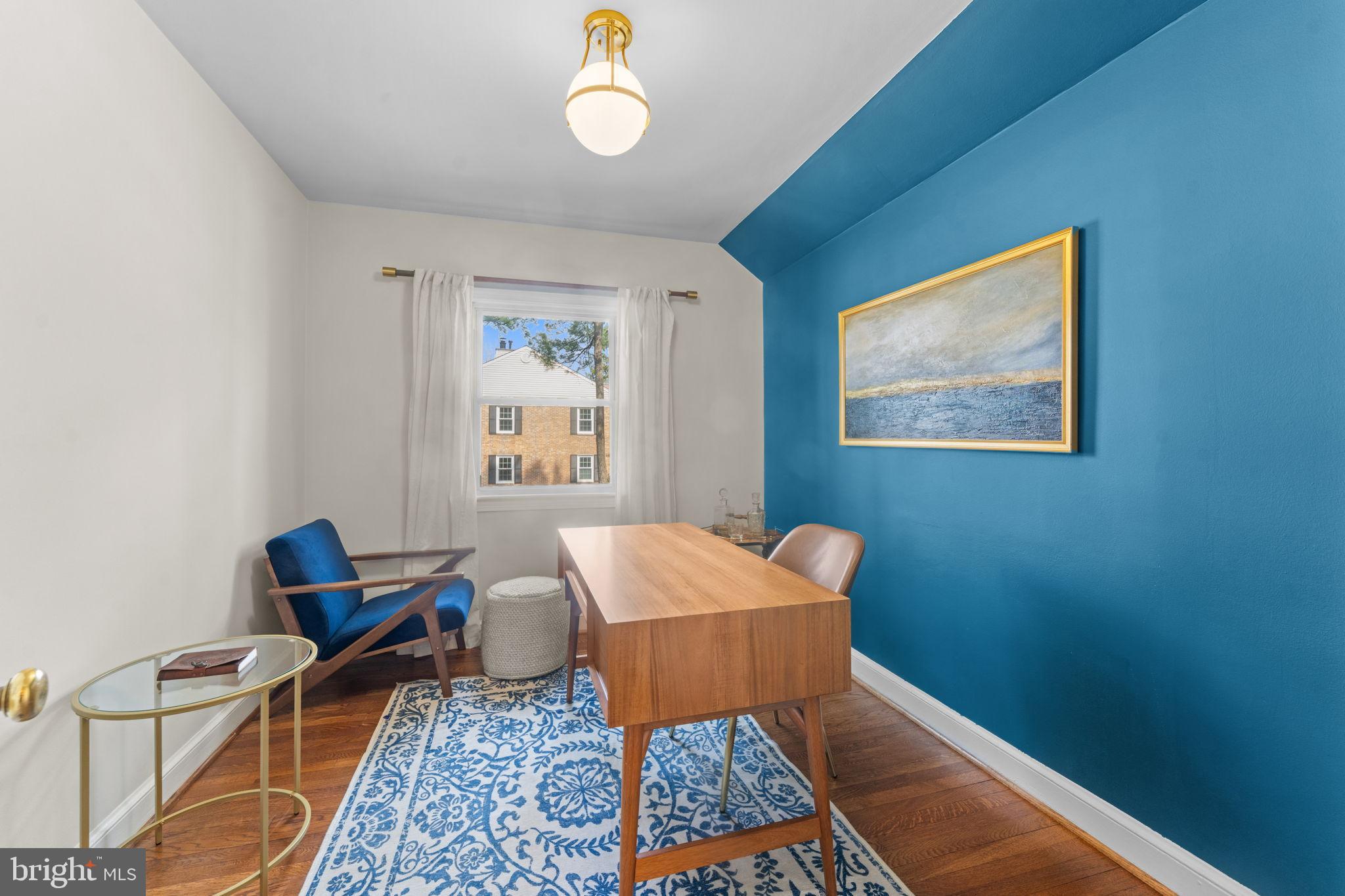 WOODSIDE - Residential