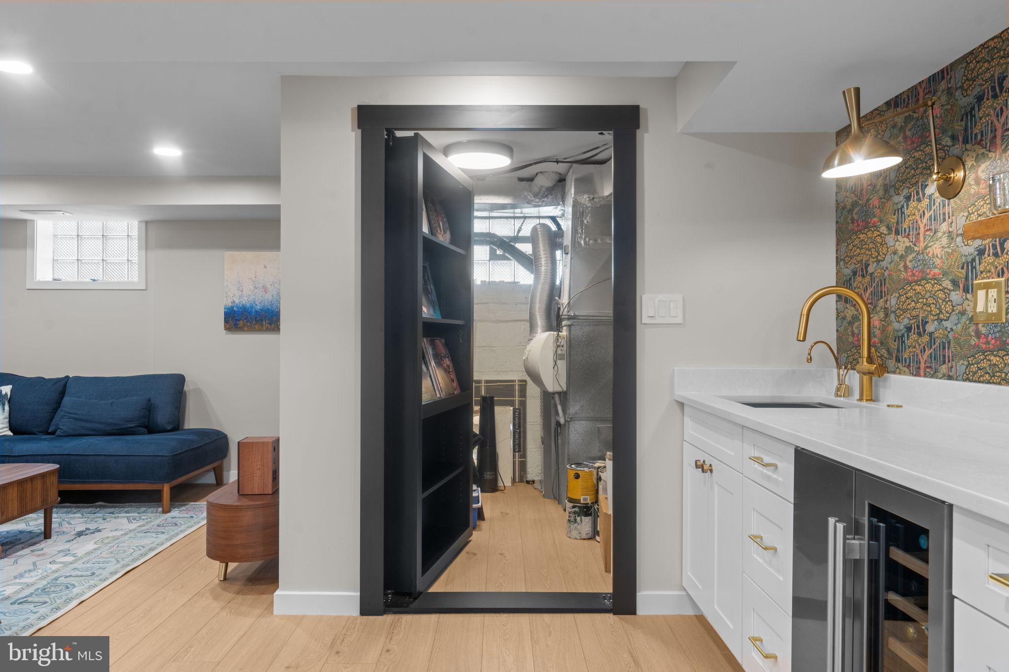 WOODSIDE - Residential