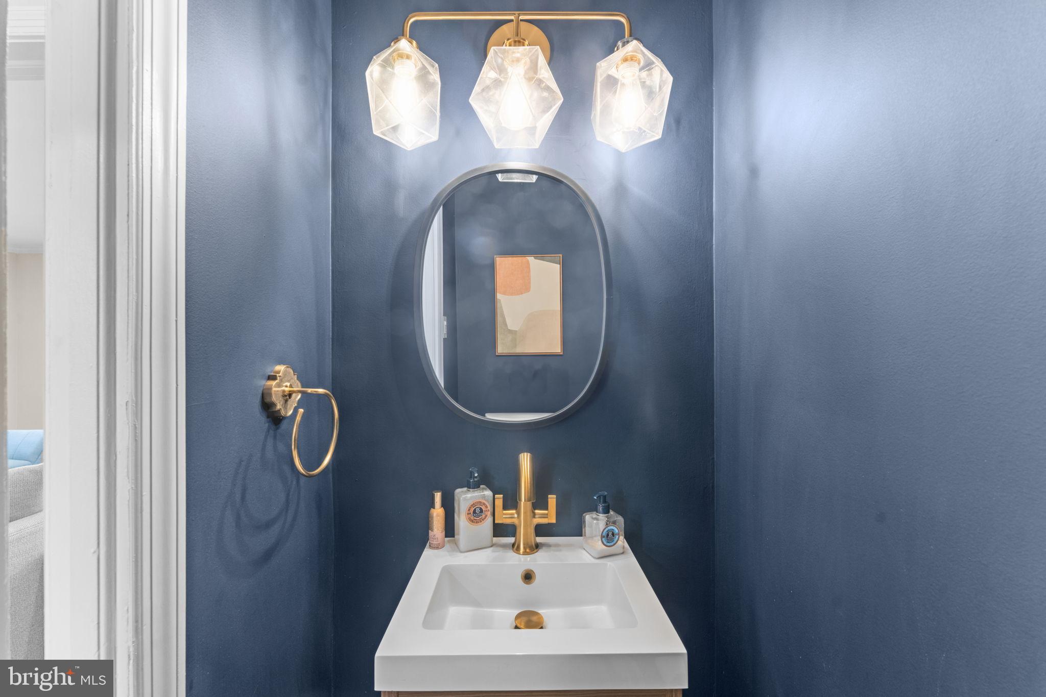 WOODSIDE - Residential