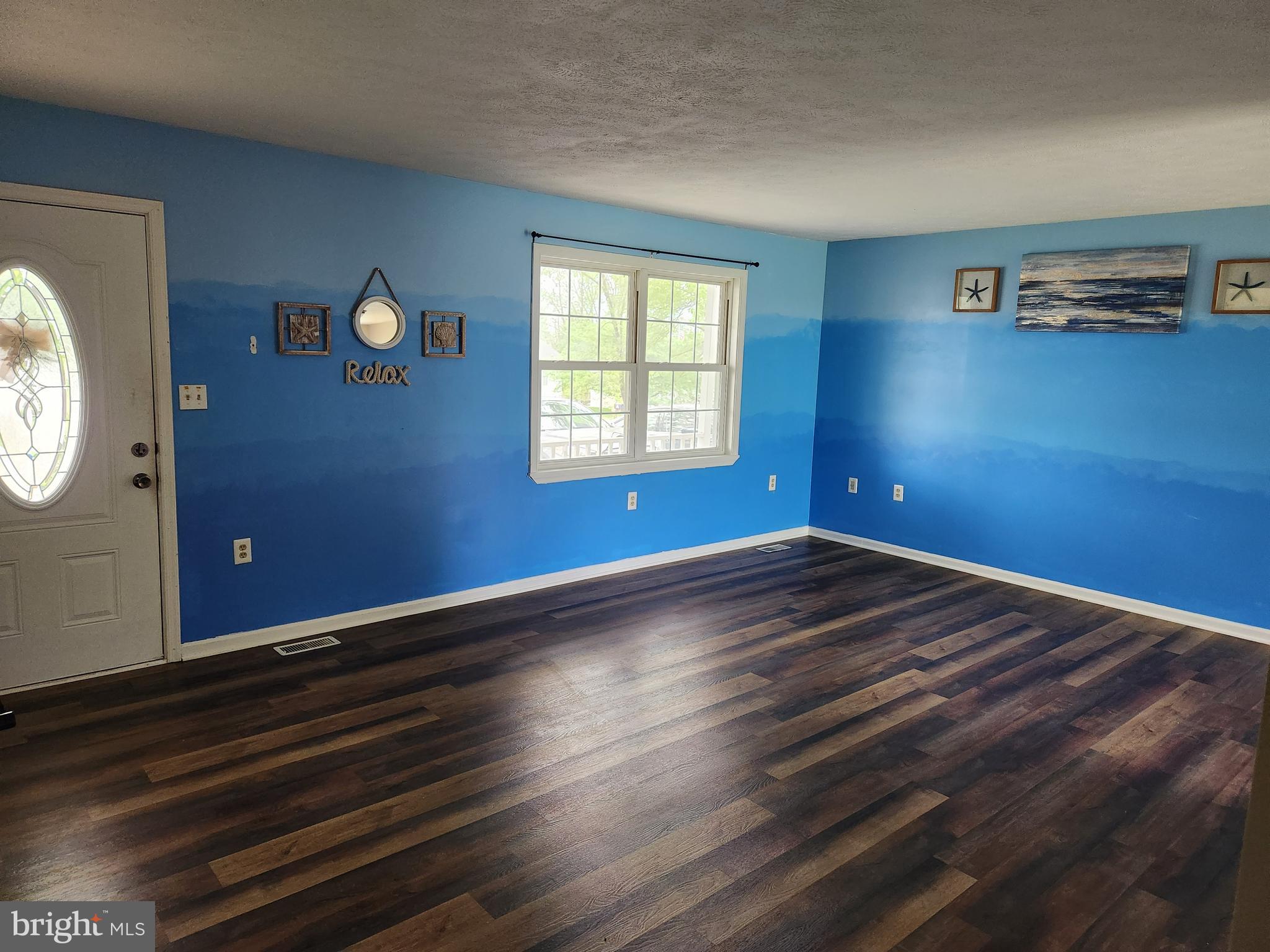 PENN STREET - Residential