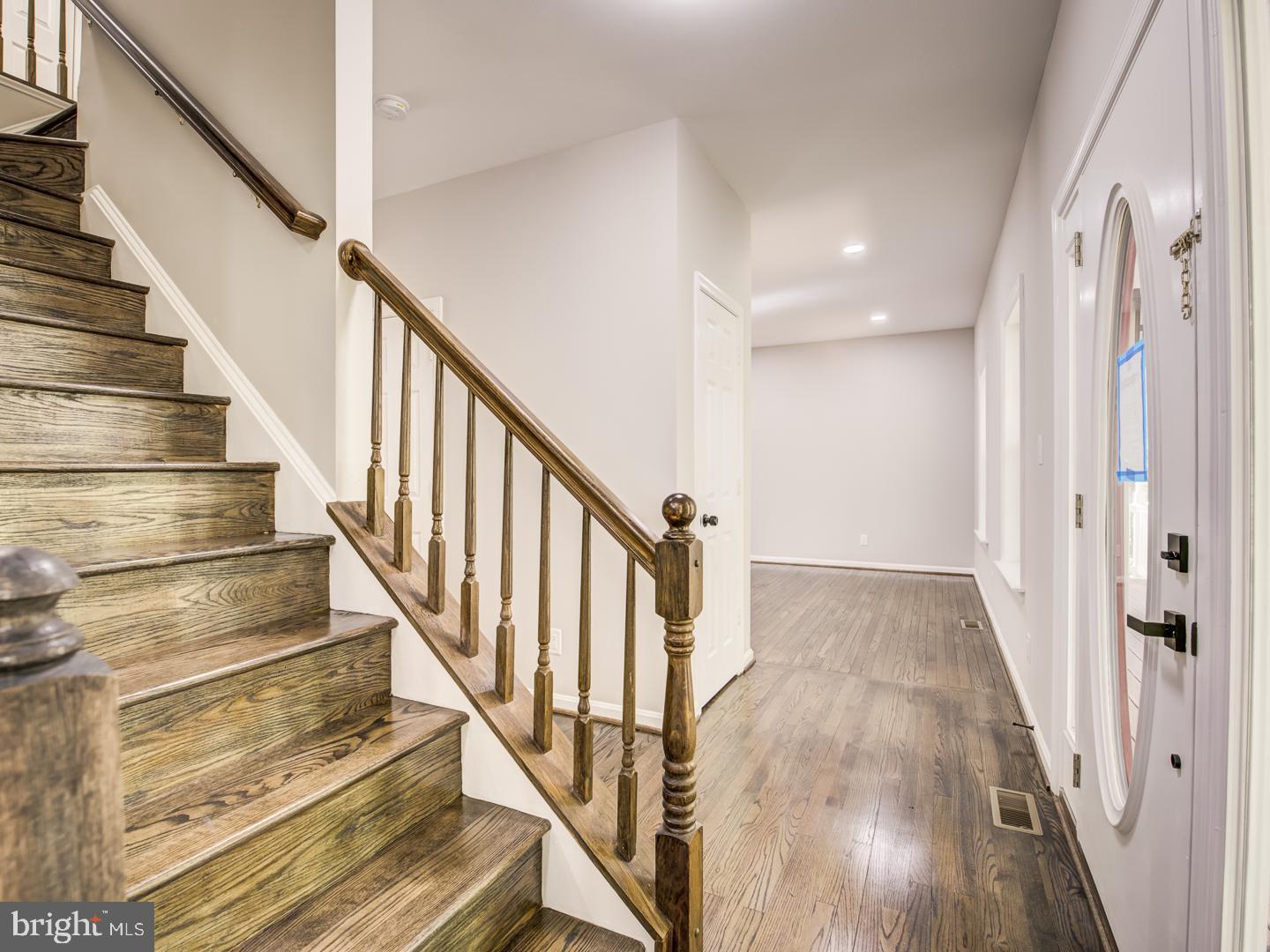 APPLE CREEK - Residential