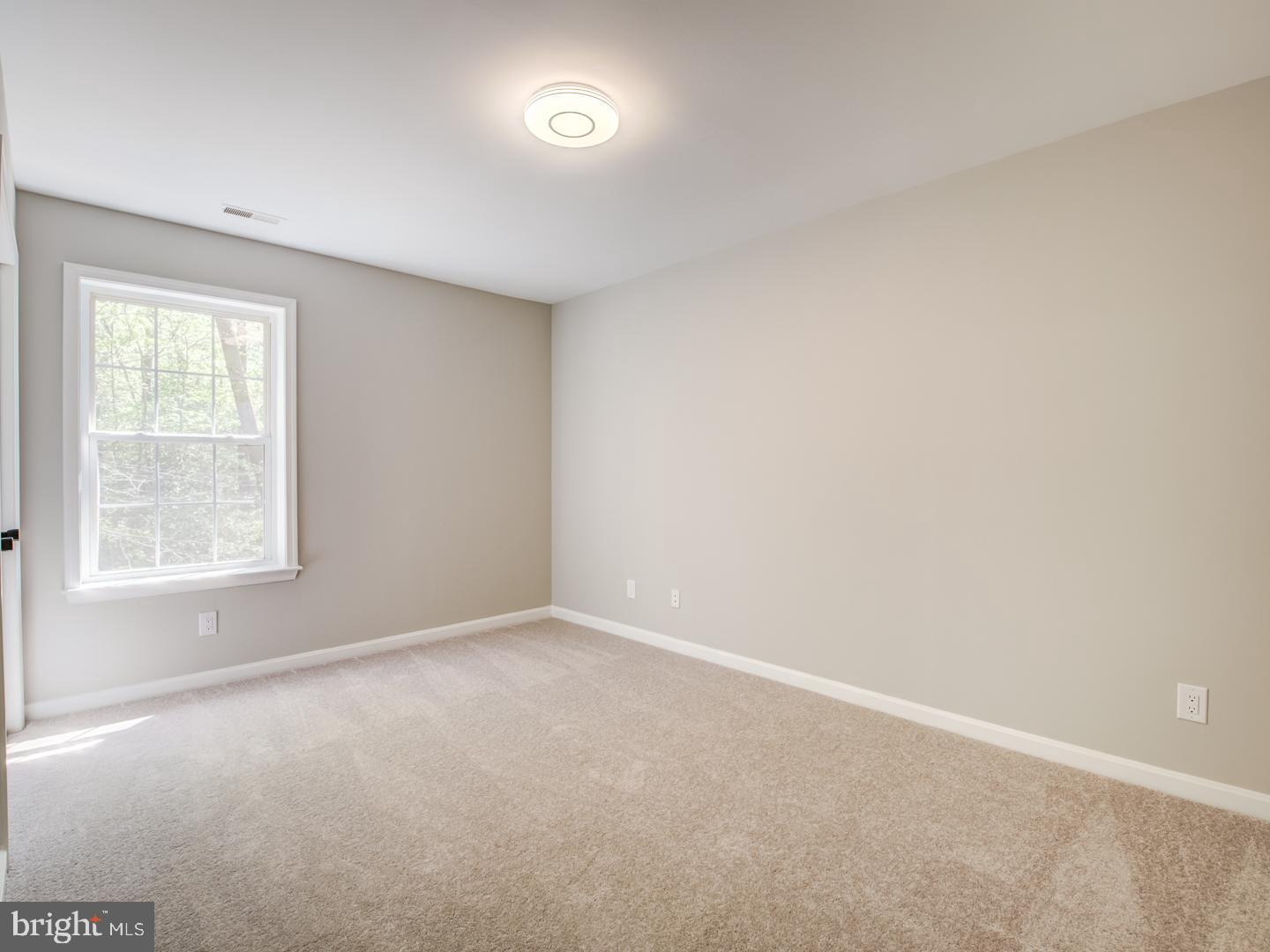 APPLE CREEK - Residential