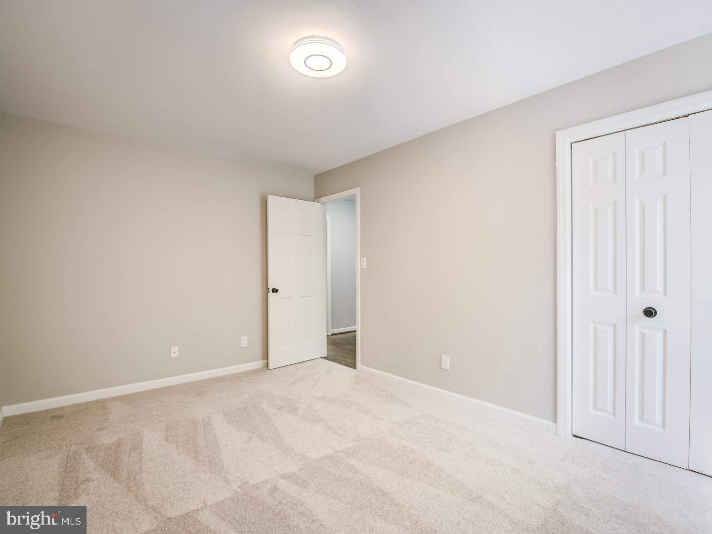 APPLE CREEK - Residential