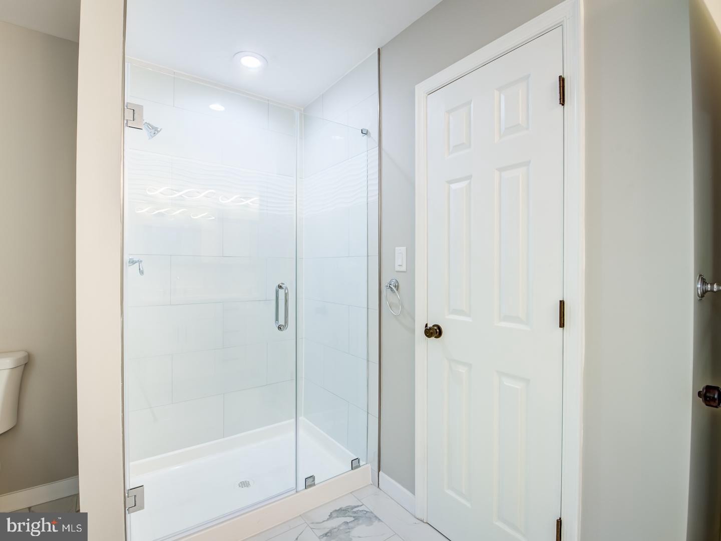 APPLE CREEK - Residential