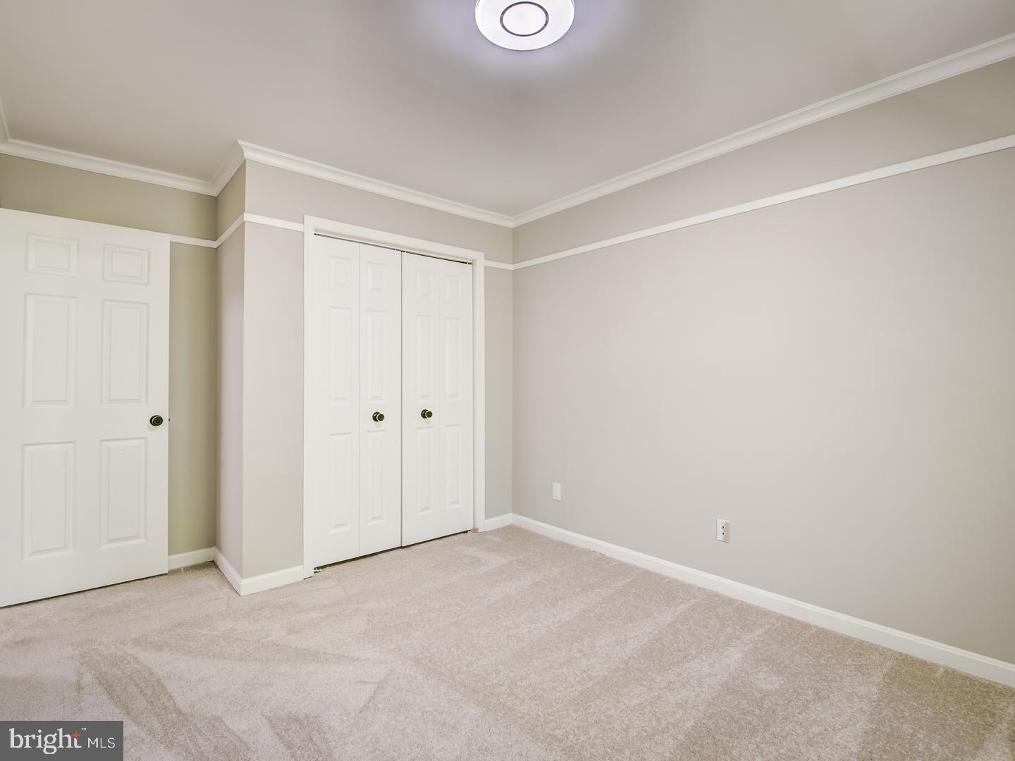 APPLE CREEK - Residential