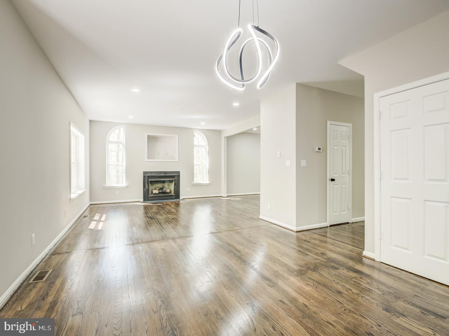 APPLE CREEK - Residential