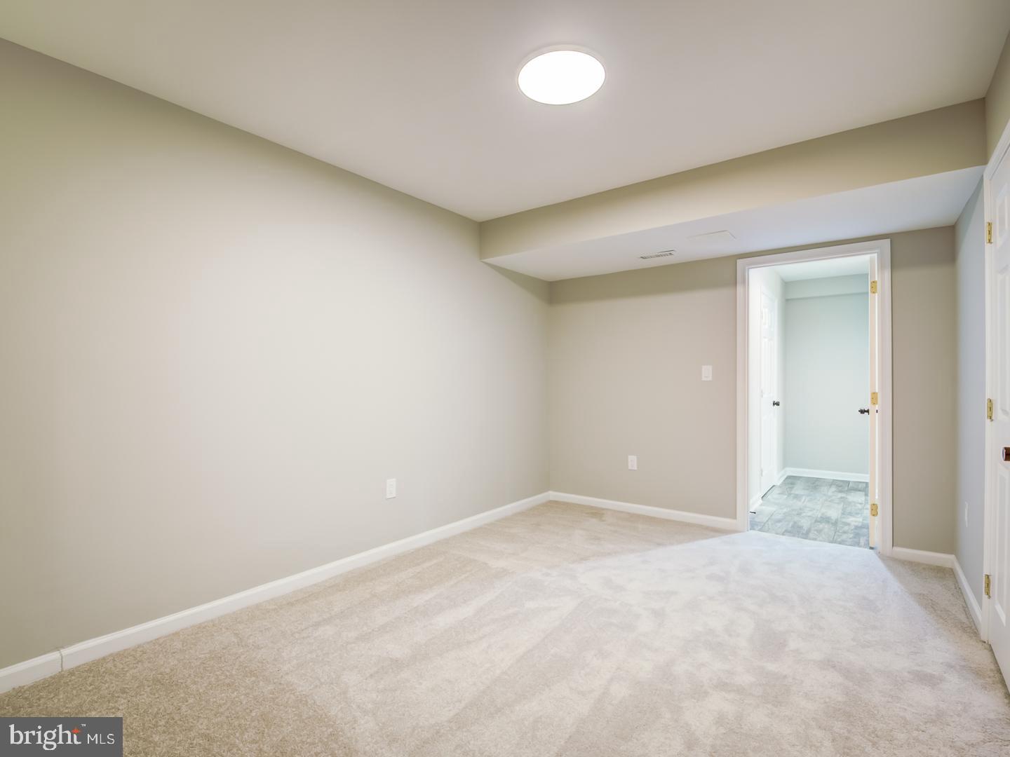 APPLE CREEK - Residential