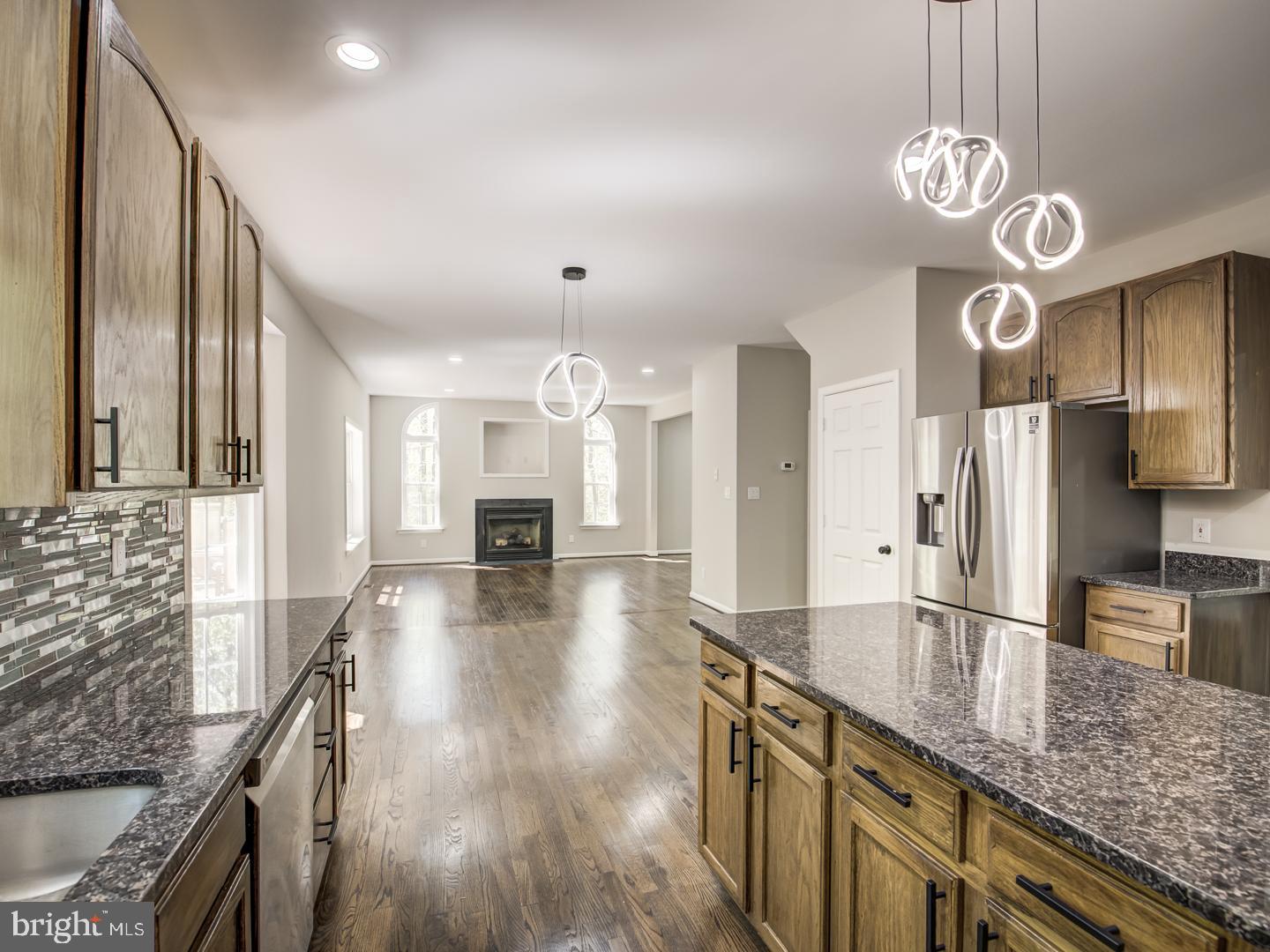 APPLE CREEK - Residential