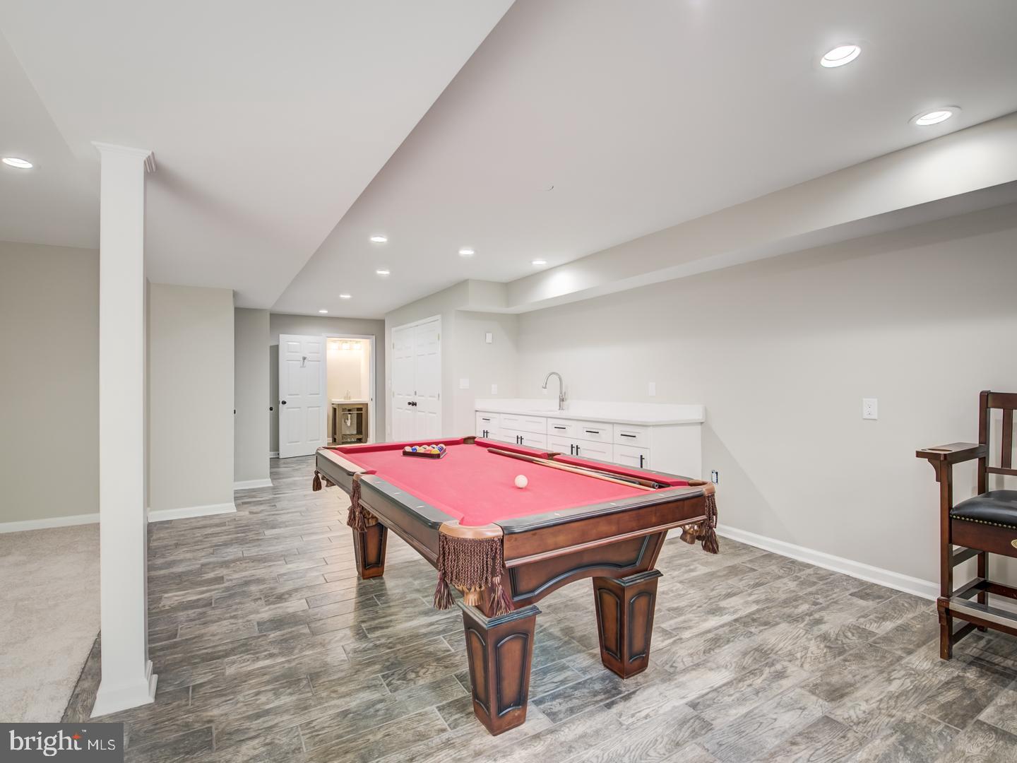 APPLE CREEK - Residential