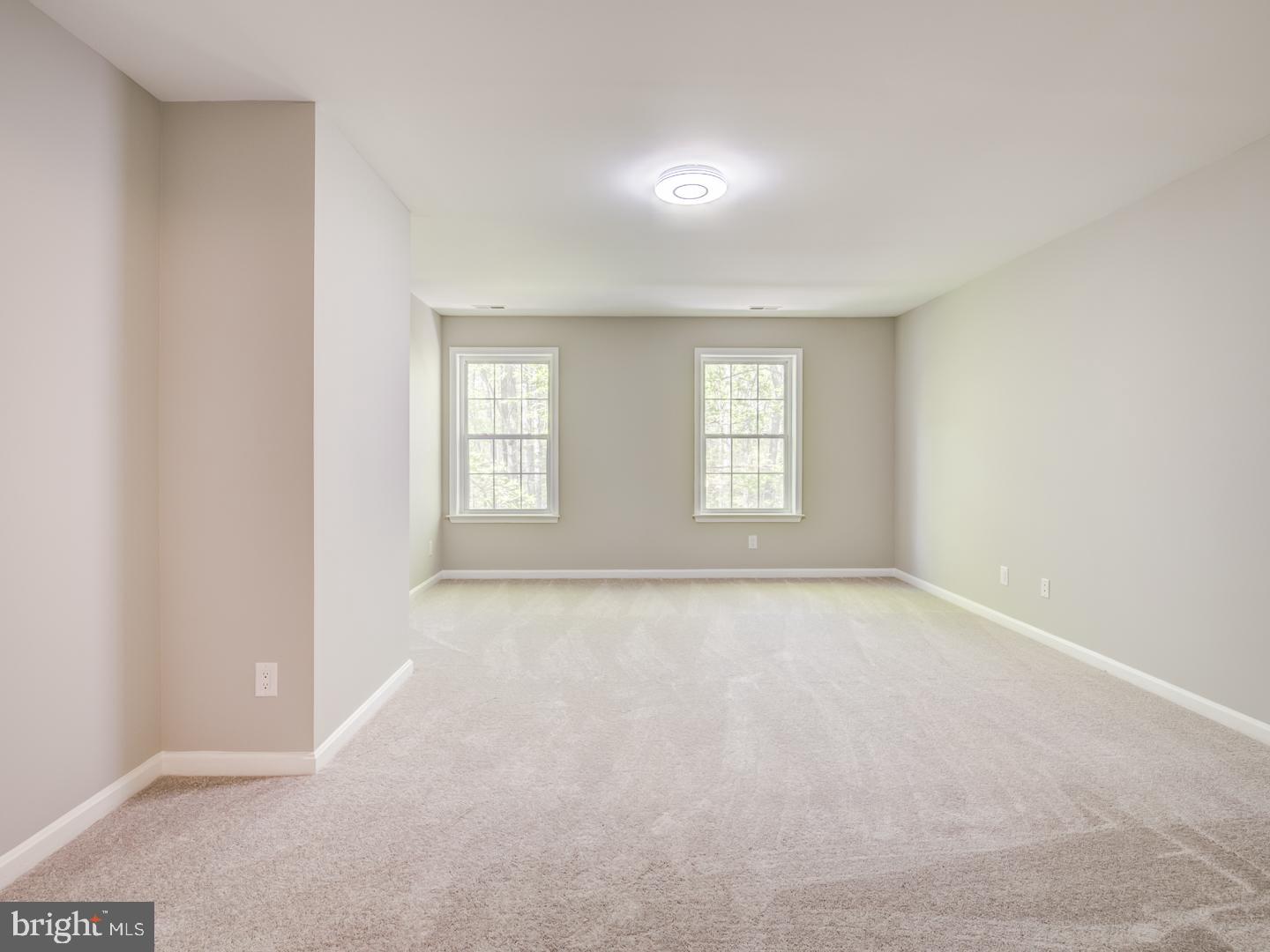 APPLE CREEK - Residential