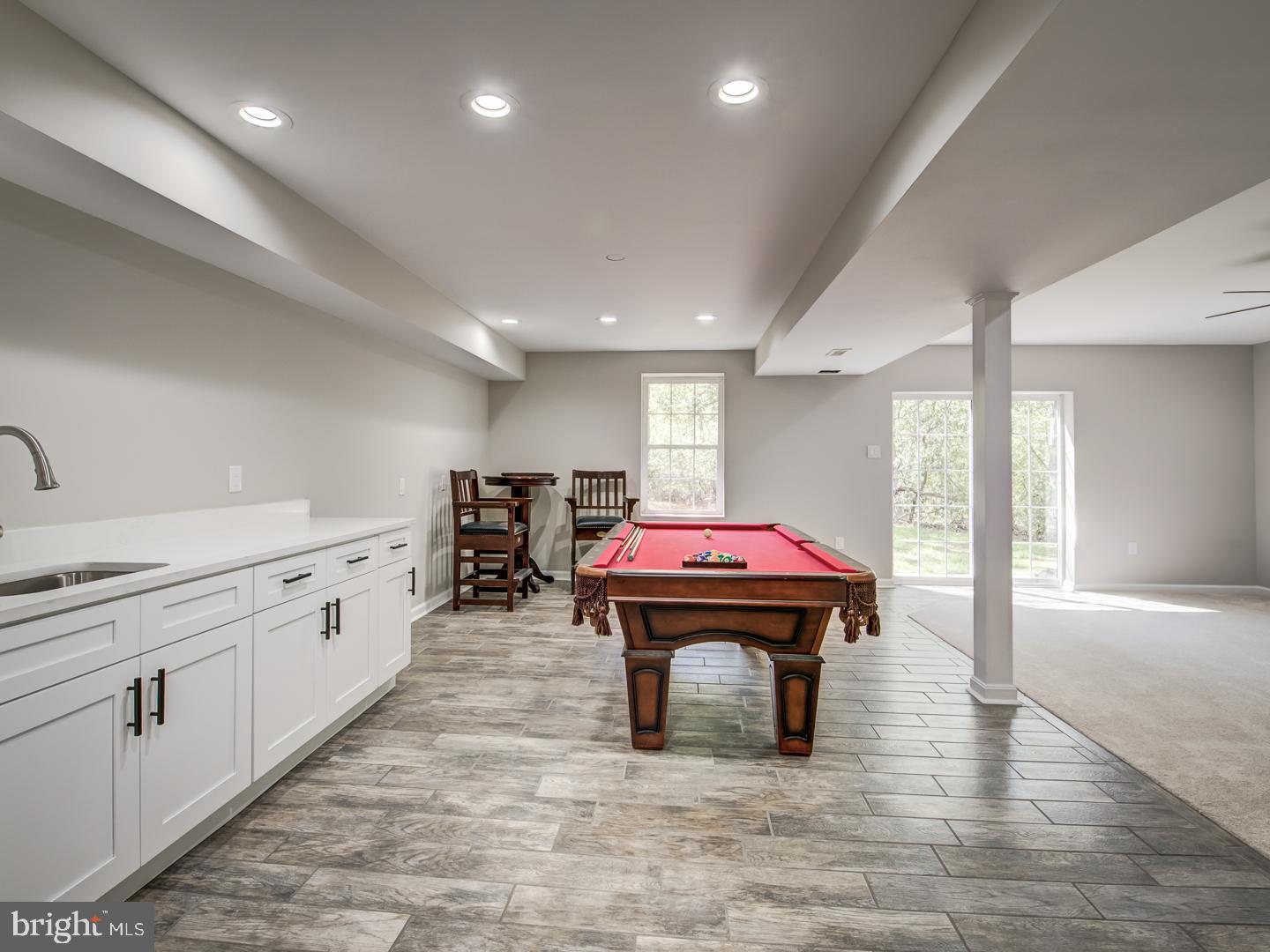 APPLE CREEK - Residential