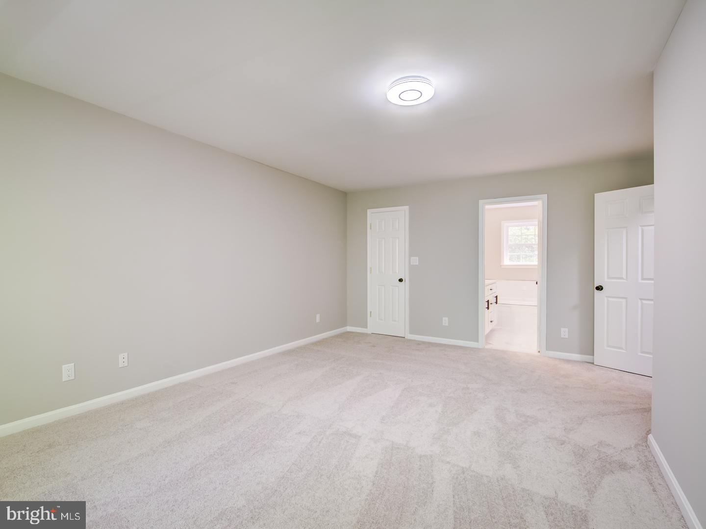 APPLE CREEK - Residential