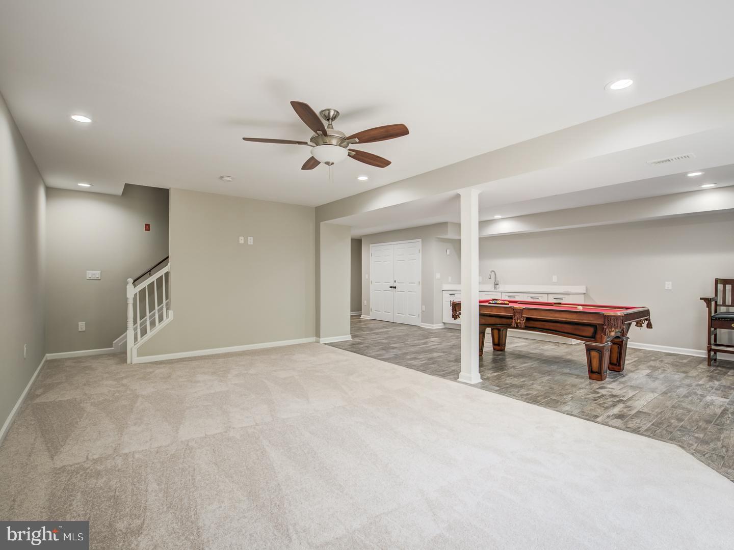 APPLE CREEK - Residential