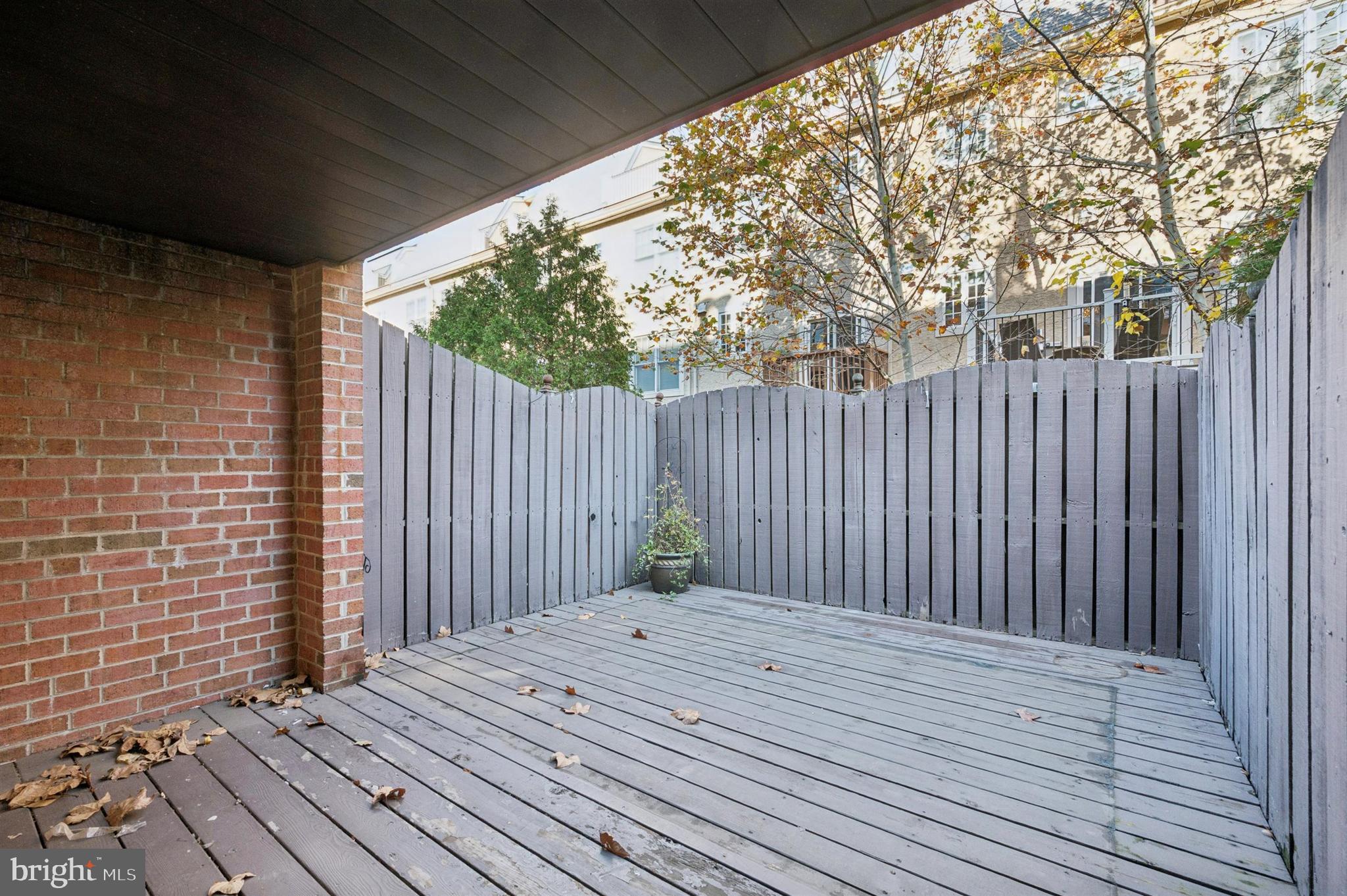 SOCIETY HILL - Residential