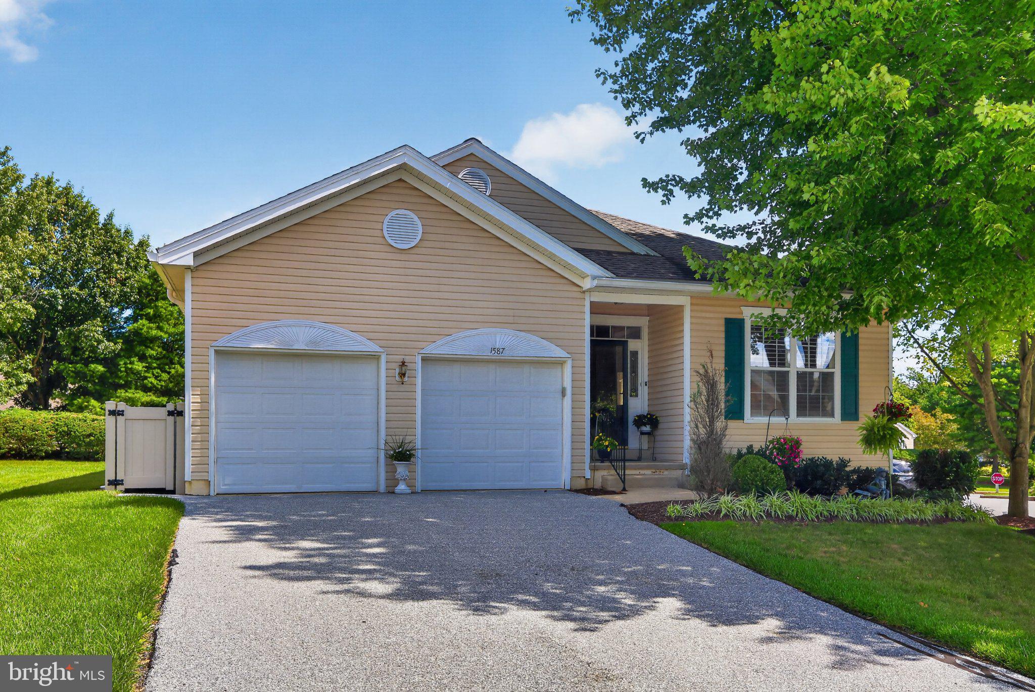 1587 ULSTER LANE 1587