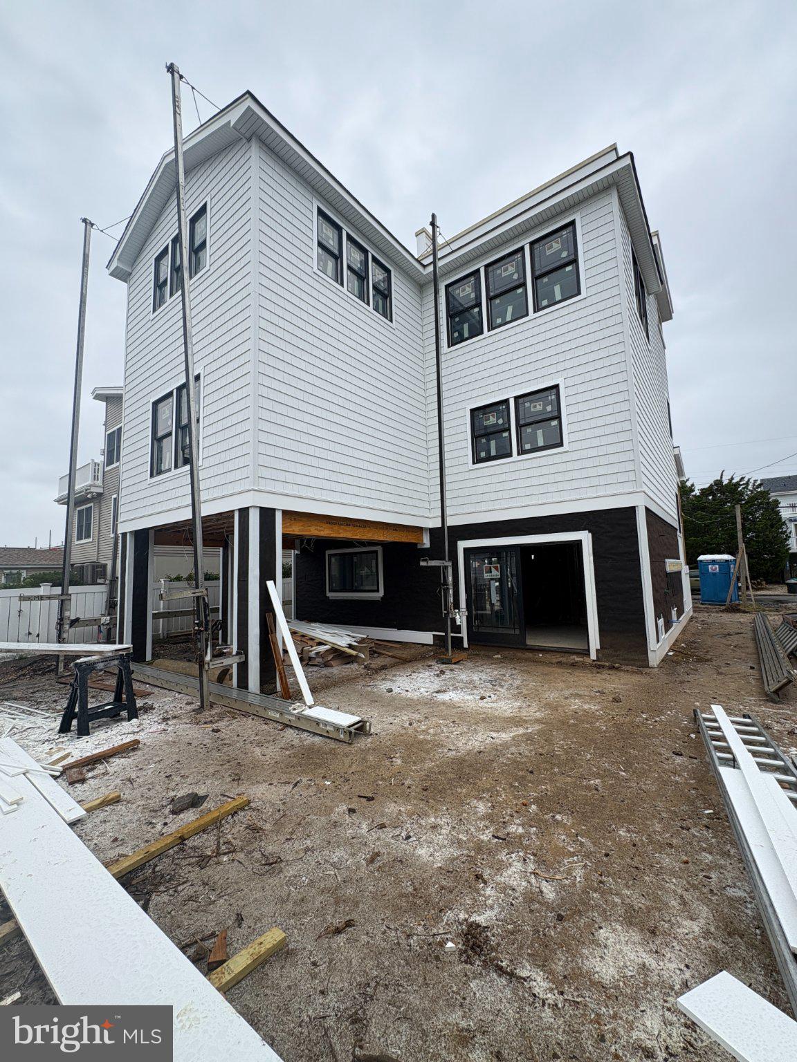 14 W SOUTH 31ST STREET