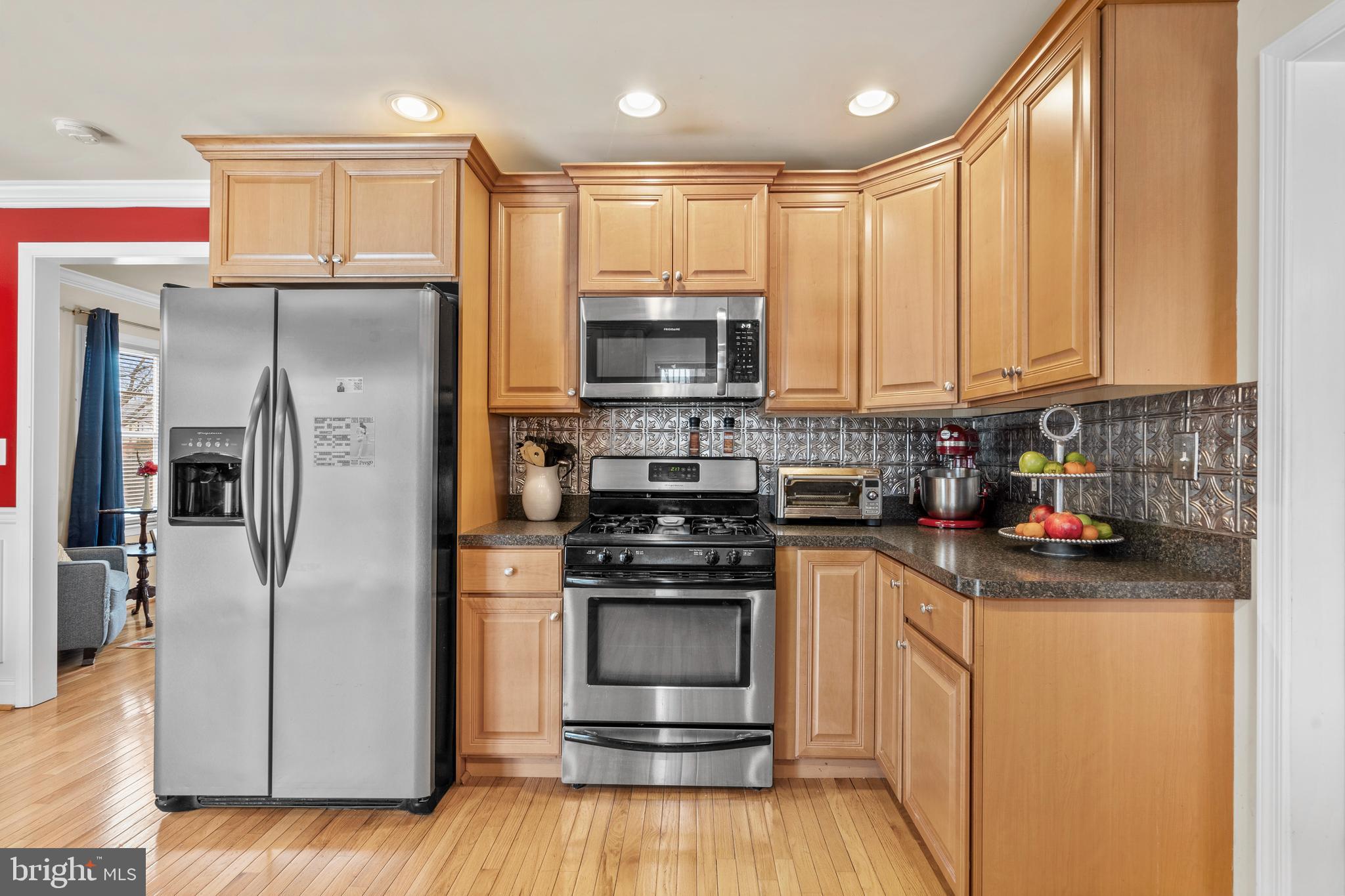 ROXBOROUGH - Residential