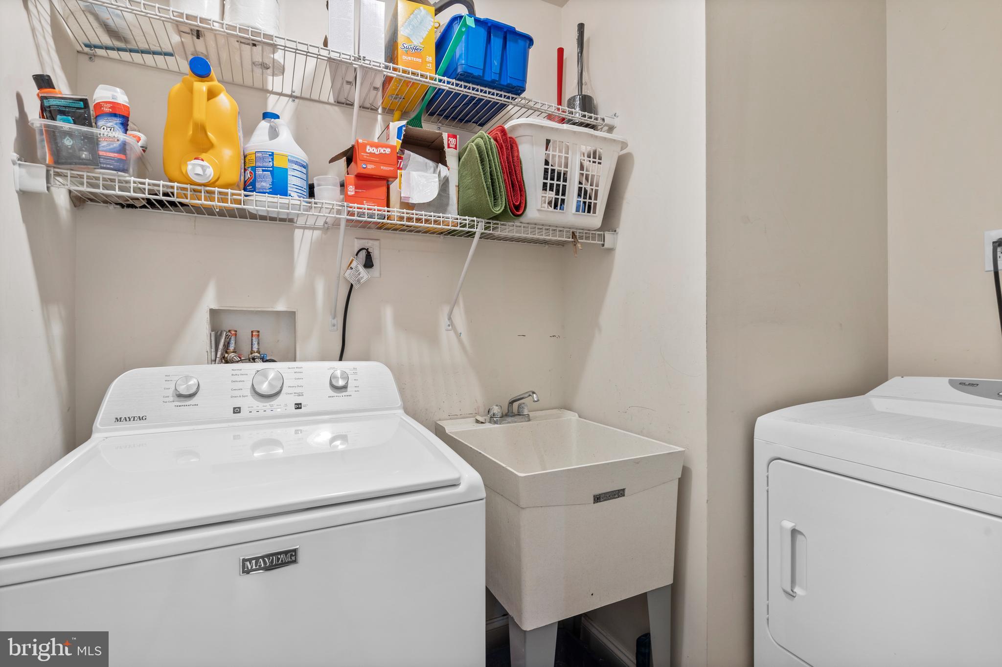 ROXBOROUGH - Residential