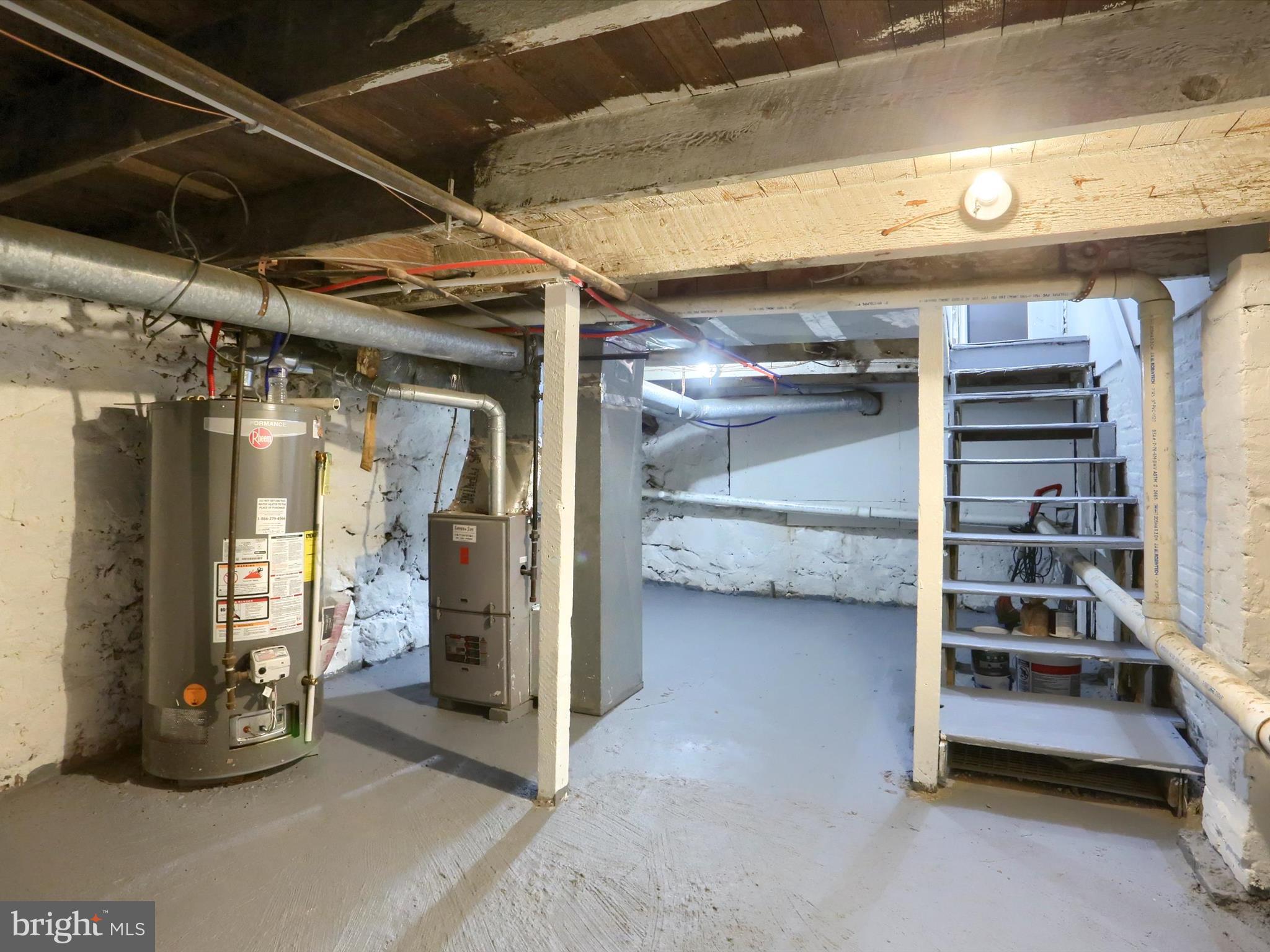 ALLISON HILL - Residential