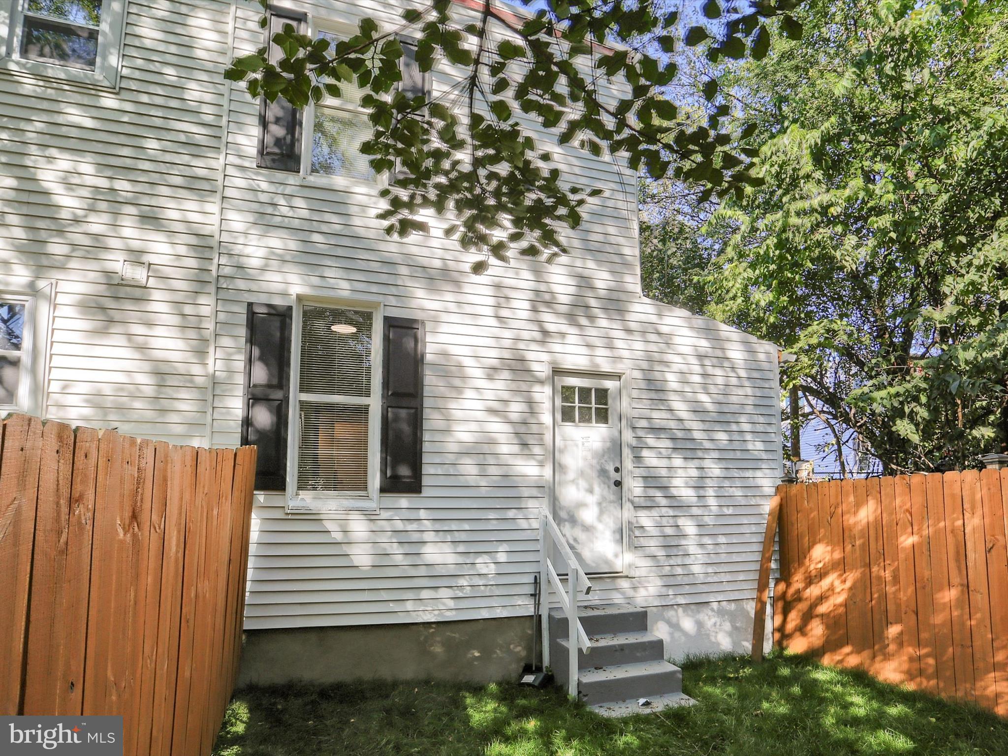 ALLISON HILL - Residential