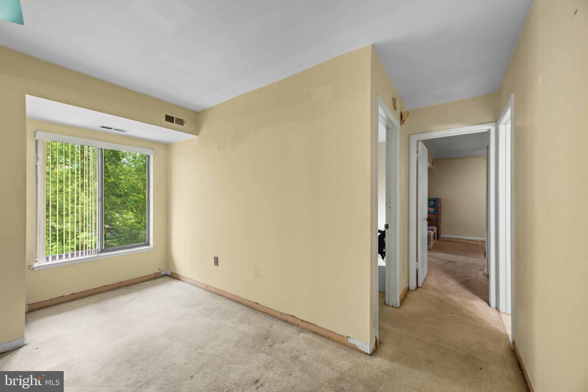 LONG REACH KNOLLS - Residential