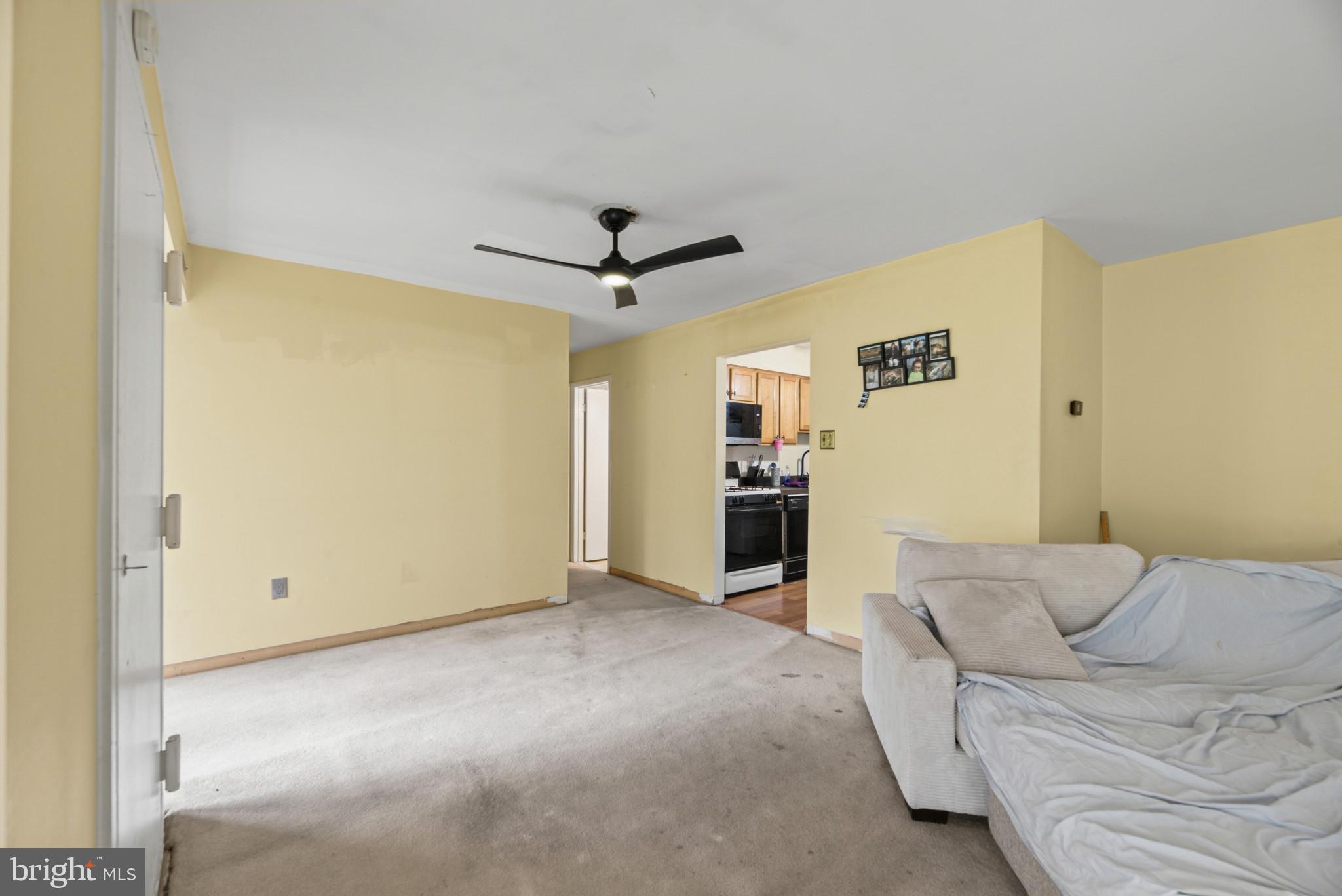 LONG REACH KNOLLS - Residential