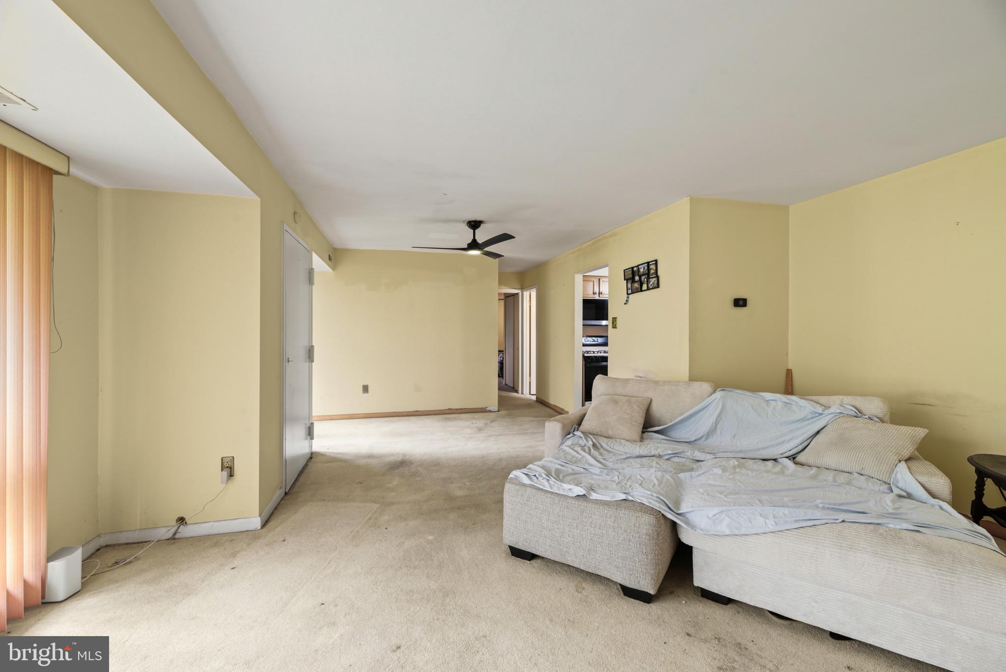 LONG REACH KNOLLS - Residential